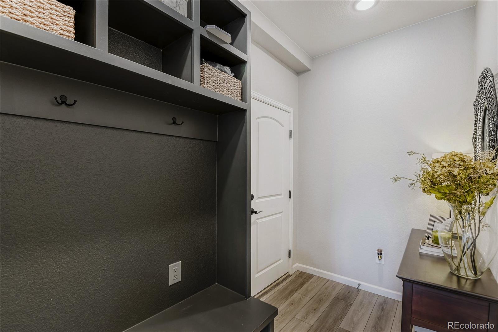 MLS Image #17 for 23548 e ida drive b,aurora, Colorado