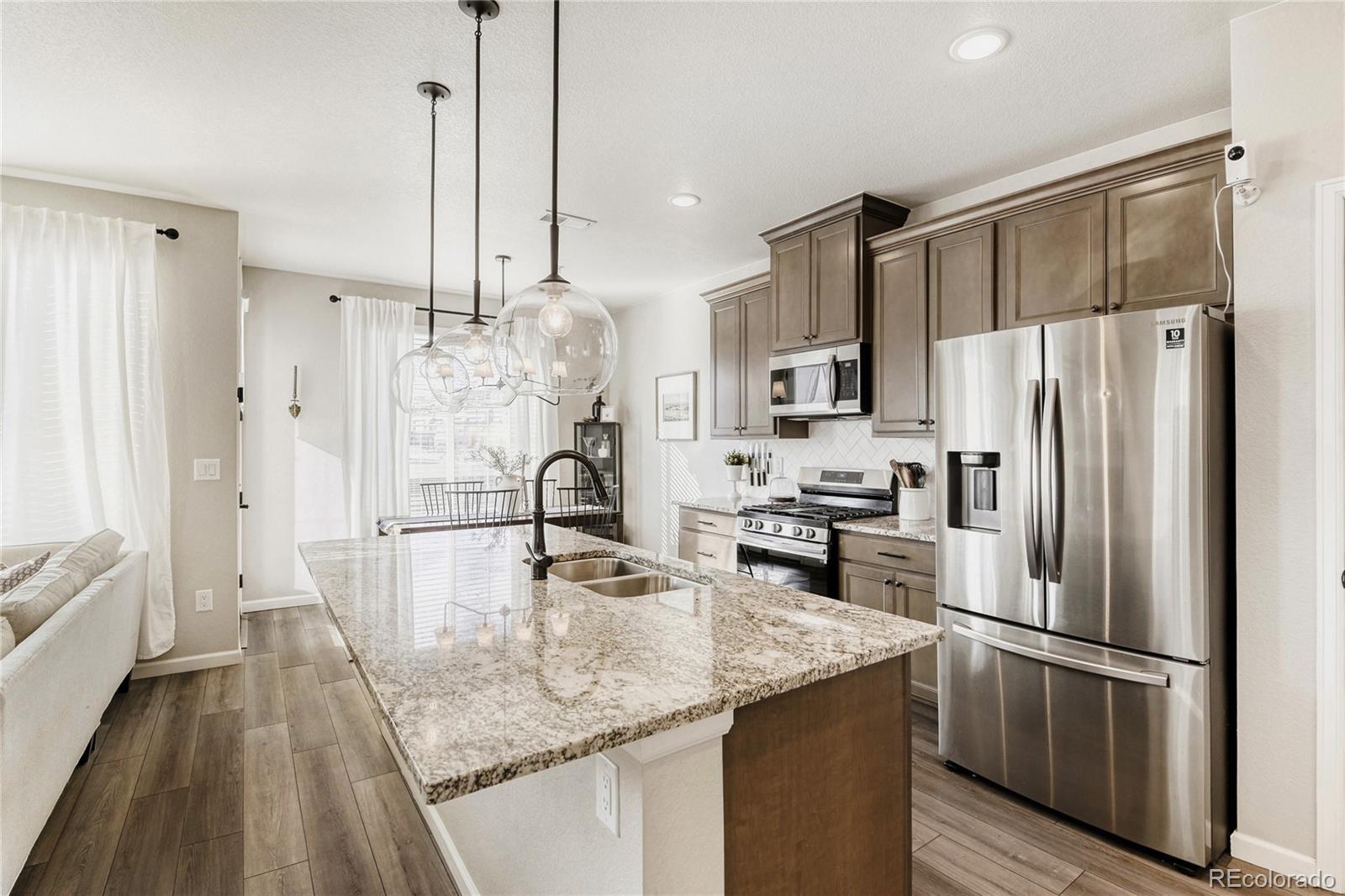 MLS Image #3 for 23548 e ida drive b,aurora, Colorado