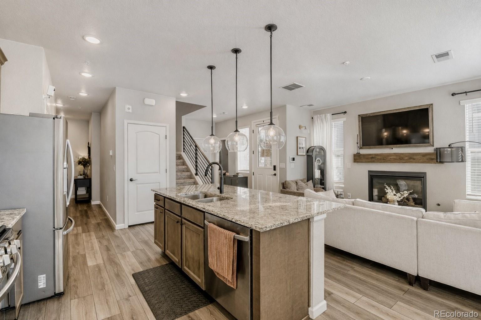 MLS Image #6 for 23548 e ida drive b,aurora, Colorado