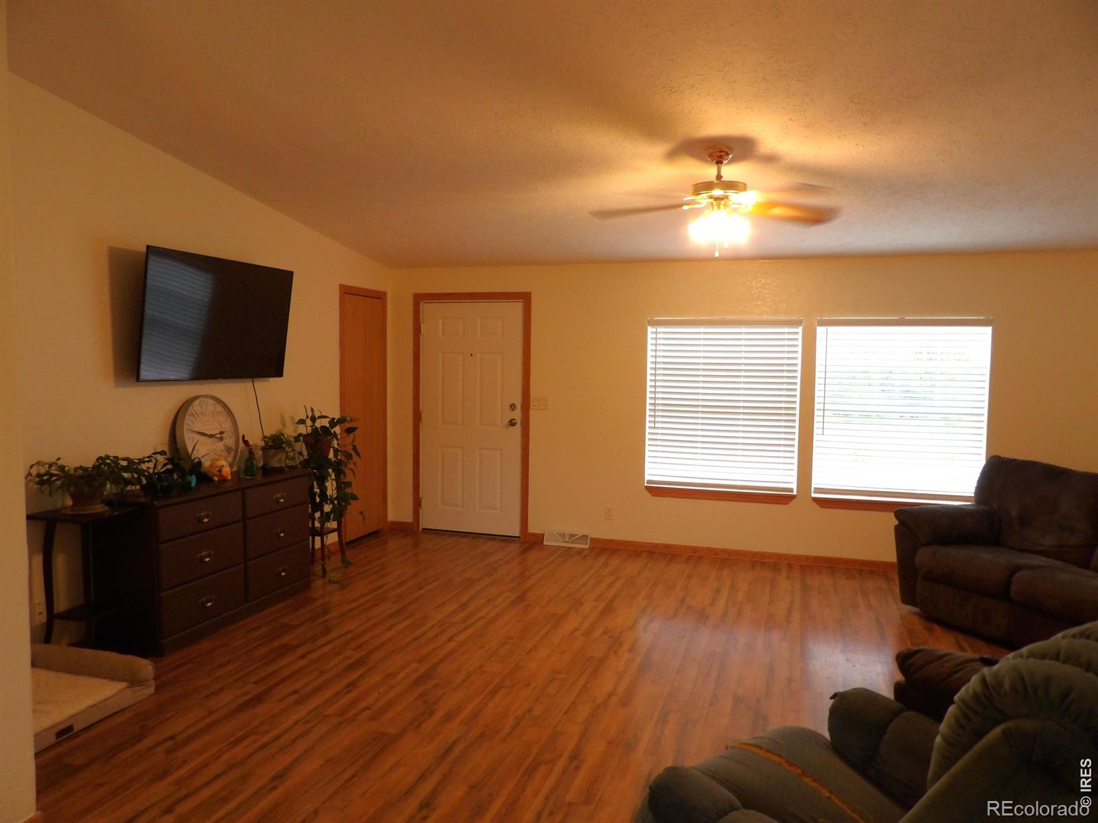 MLS Image #13 for 9021  county road u.5 ,weldona, Colorado
