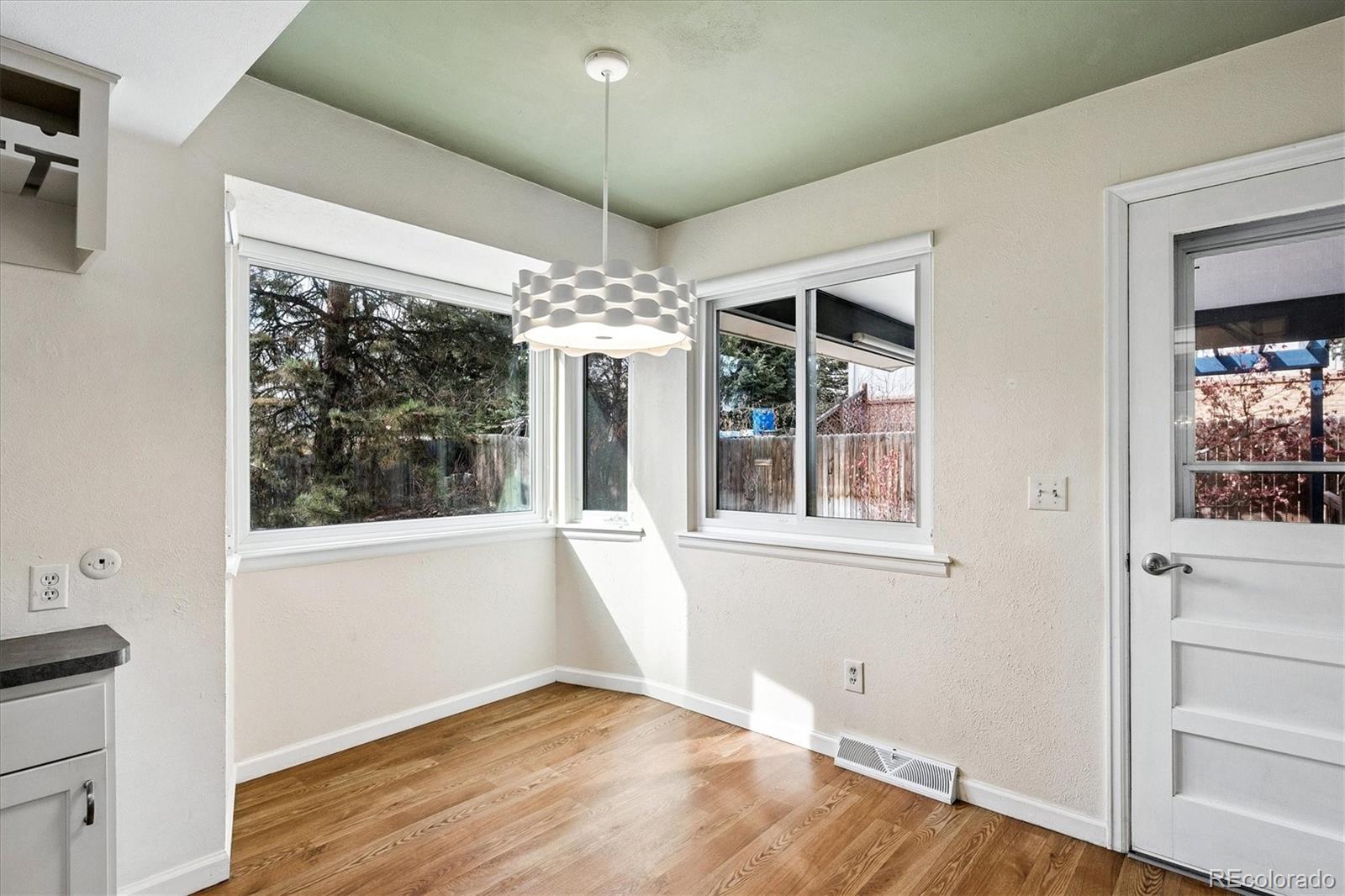 MLS Image #11 for 2449 s holland court,lakewood, Colorado