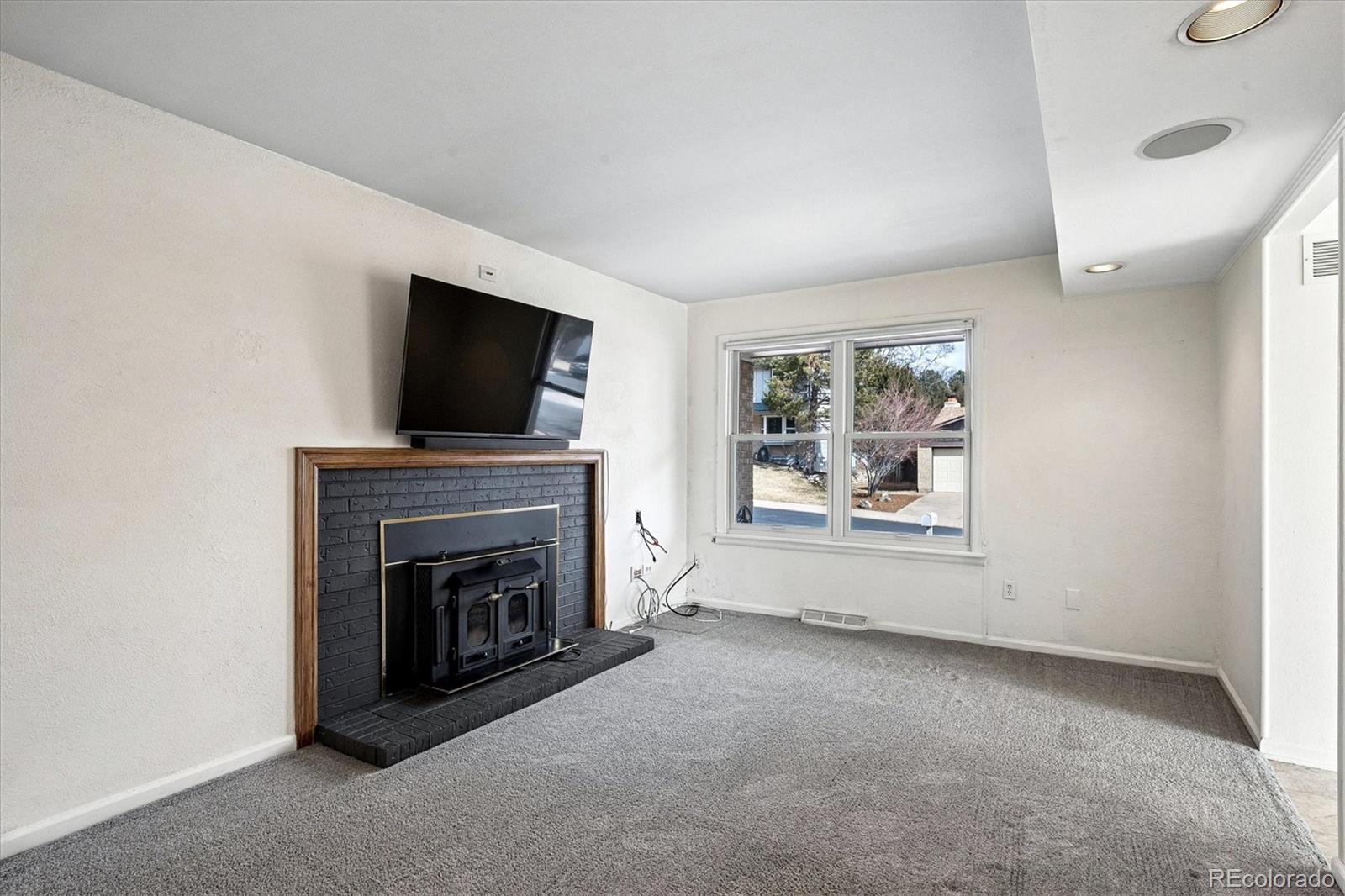 MLS Image #12 for 2449 s holland court,lakewood, Colorado
