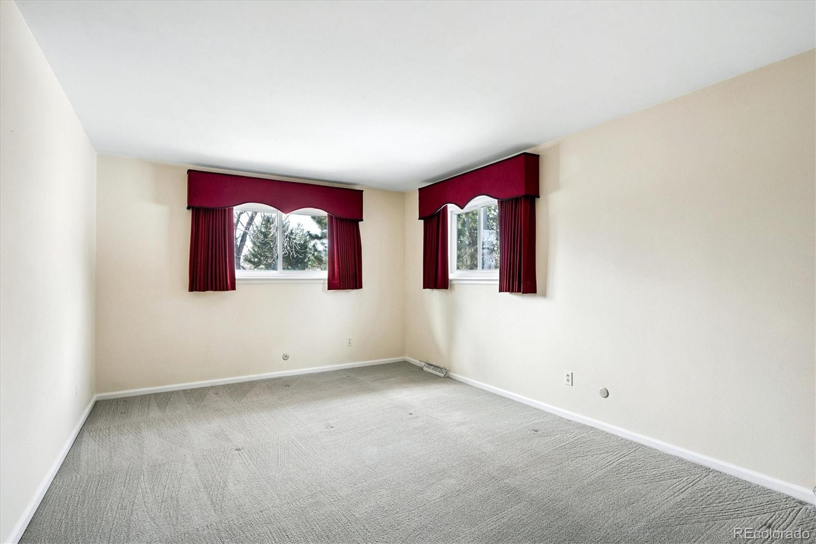 MLS Image #15 for 2449 s holland court,lakewood, Colorado