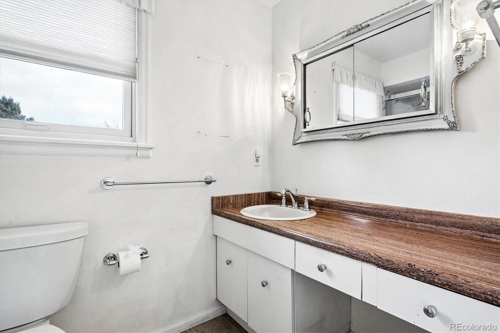 MLS Image #18 for 2449 s holland court,lakewood, Colorado
