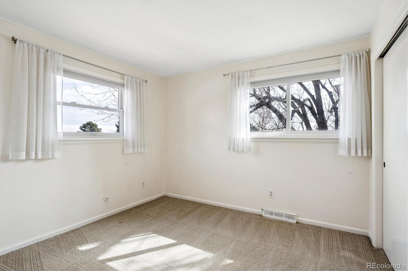 MLS Image #21 for 2449 s holland court,lakewood, Colorado