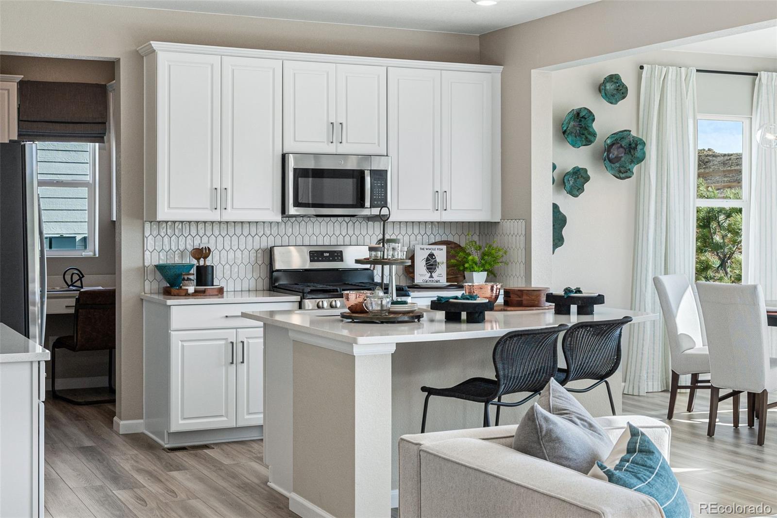 MLS Image #10 for 24161 e 32nd place,aurora, Colorado