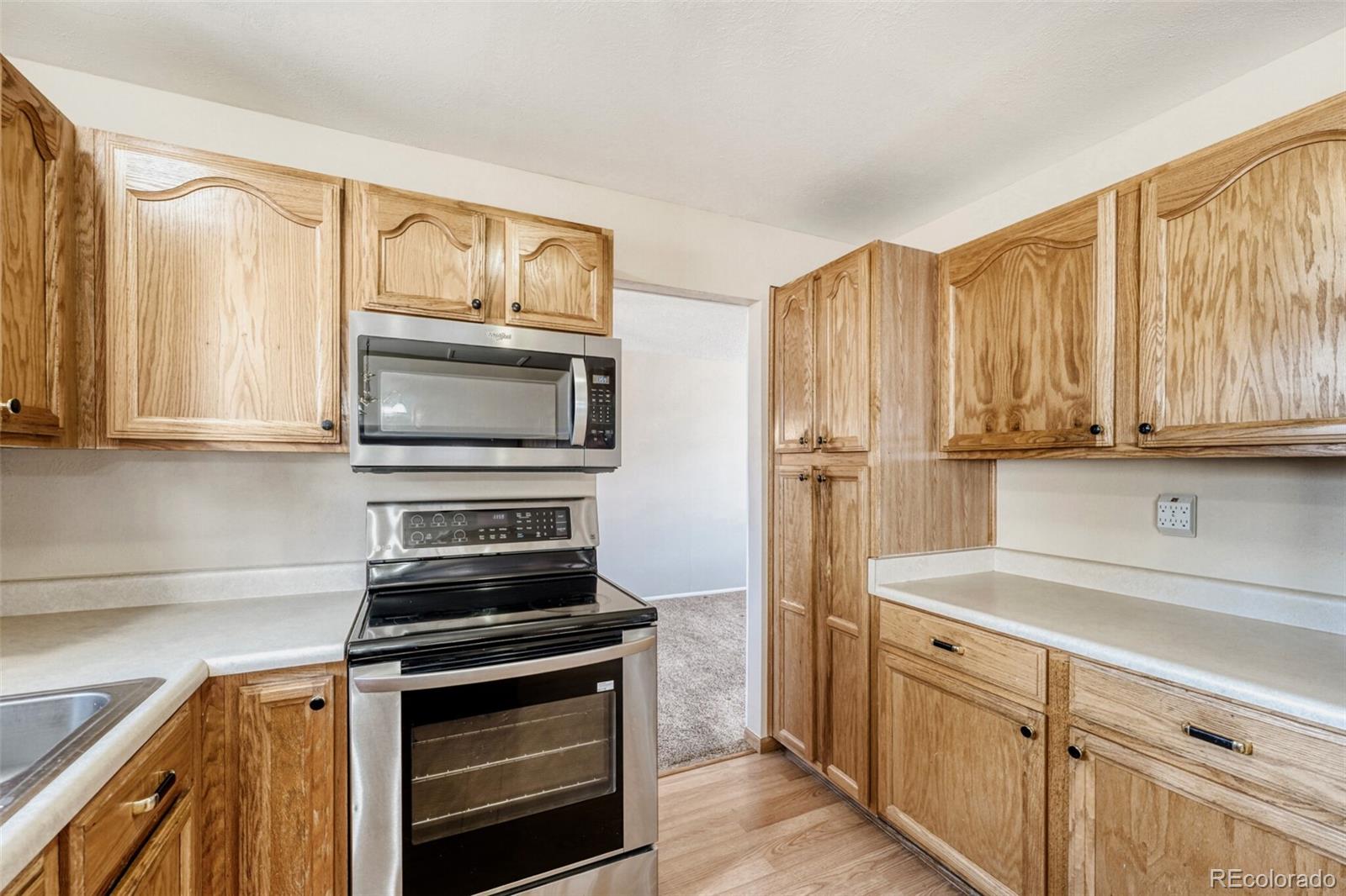 MLS Image #2 for 3138 s mobile way,aurora, Colorado