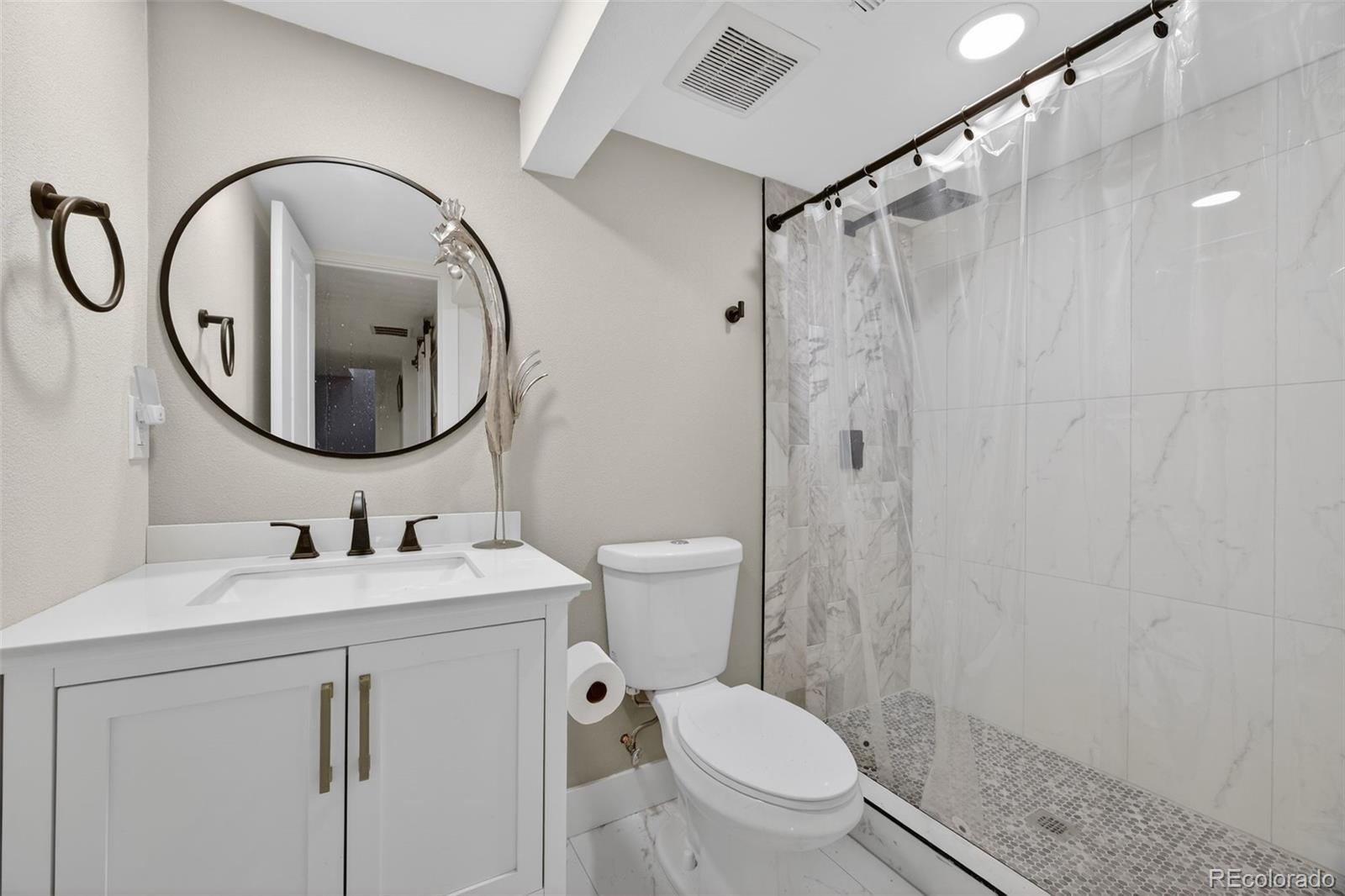 MLS Image #29 for 1555  rosemary street,denver, Colorado