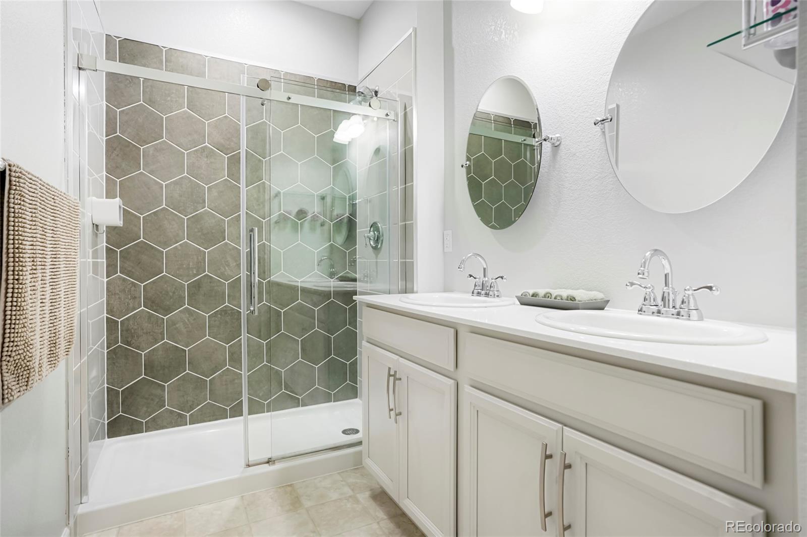 MLS Image #6 for 26790 e cedar avenue,aurora, Colorado
