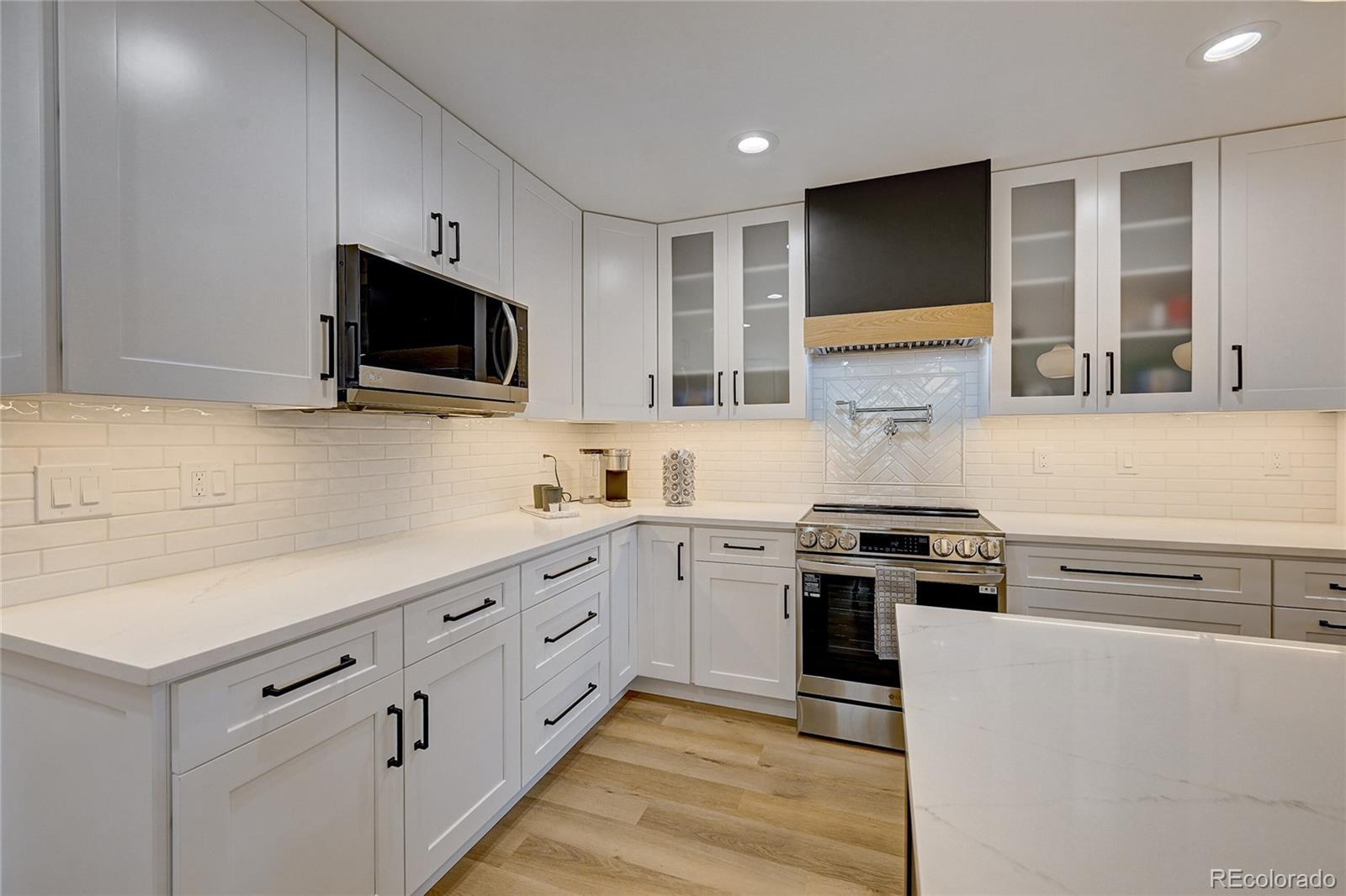 MLS Image #16 for 5835 e irish place,englewood, Colorado