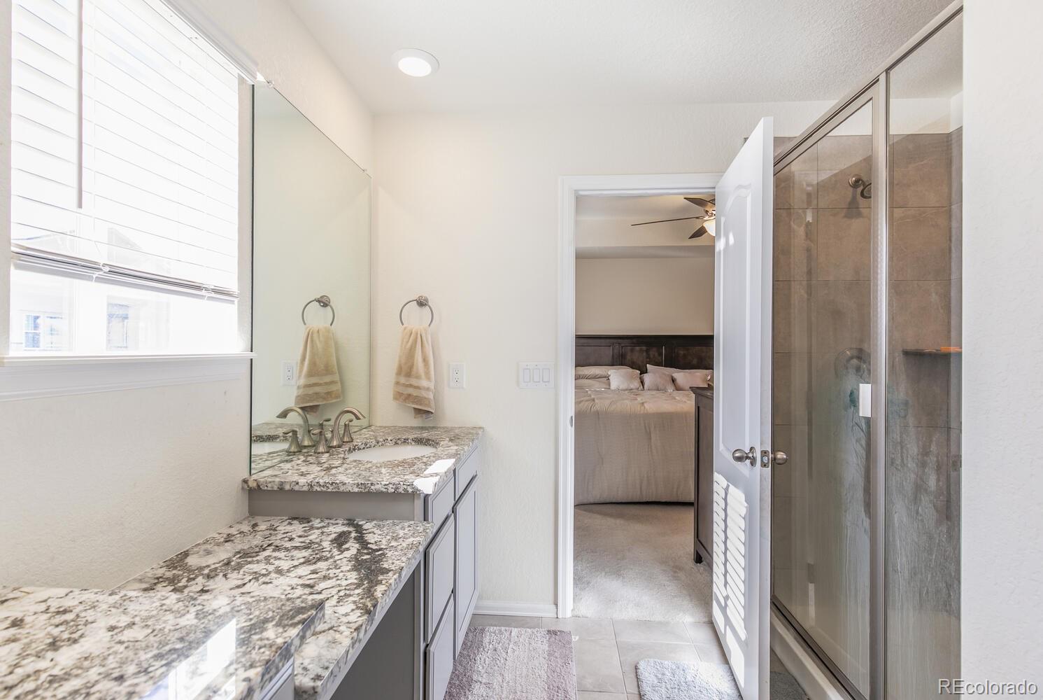 MLS Image #16 for 26344 e 4th place,aurora, Colorado