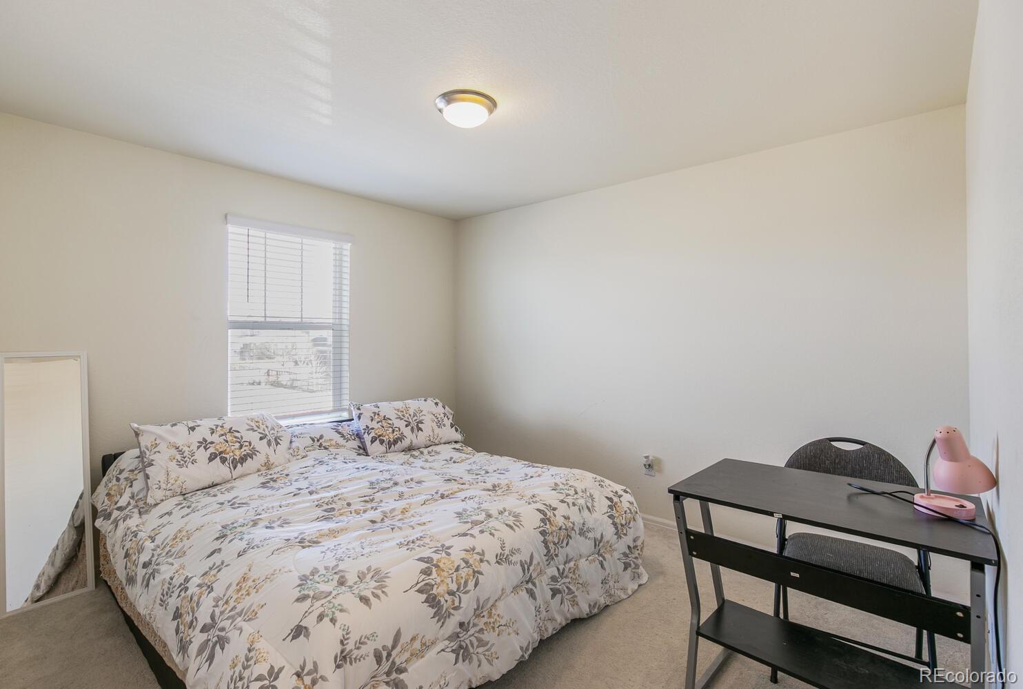 MLS Image #18 for 26344 e 4th place,aurora, Colorado
