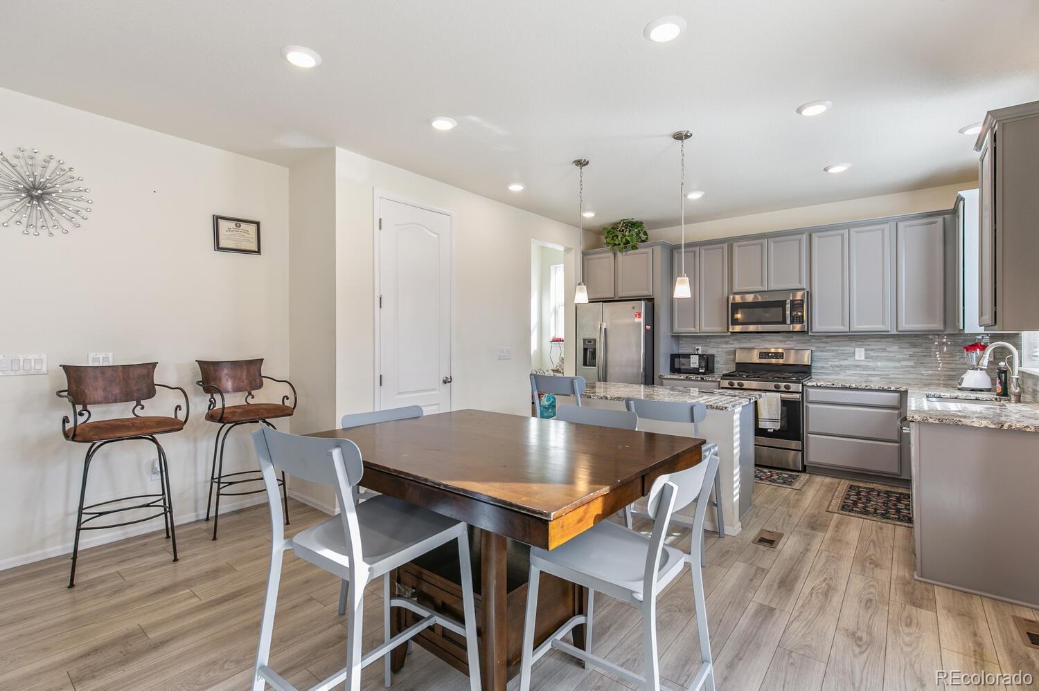 MLS Image #7 for 26344 e 4th place,aurora, Colorado