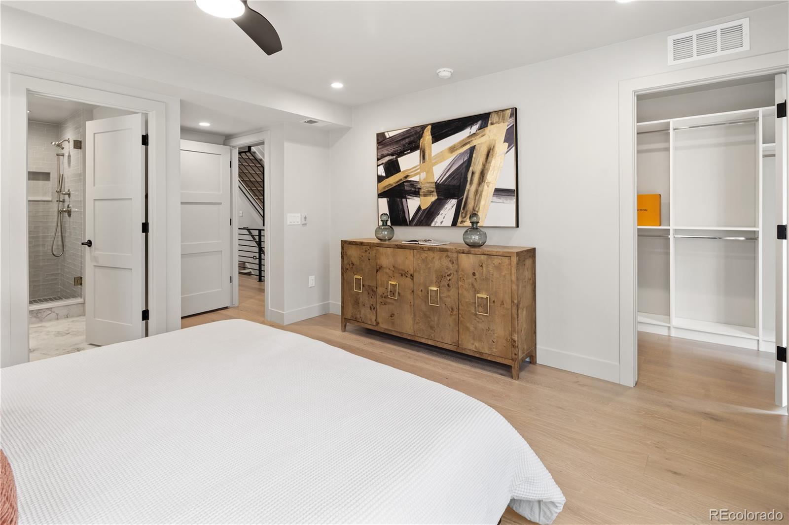 MLS Image #14 for 3311 w 20th avenue,denver, Colorado