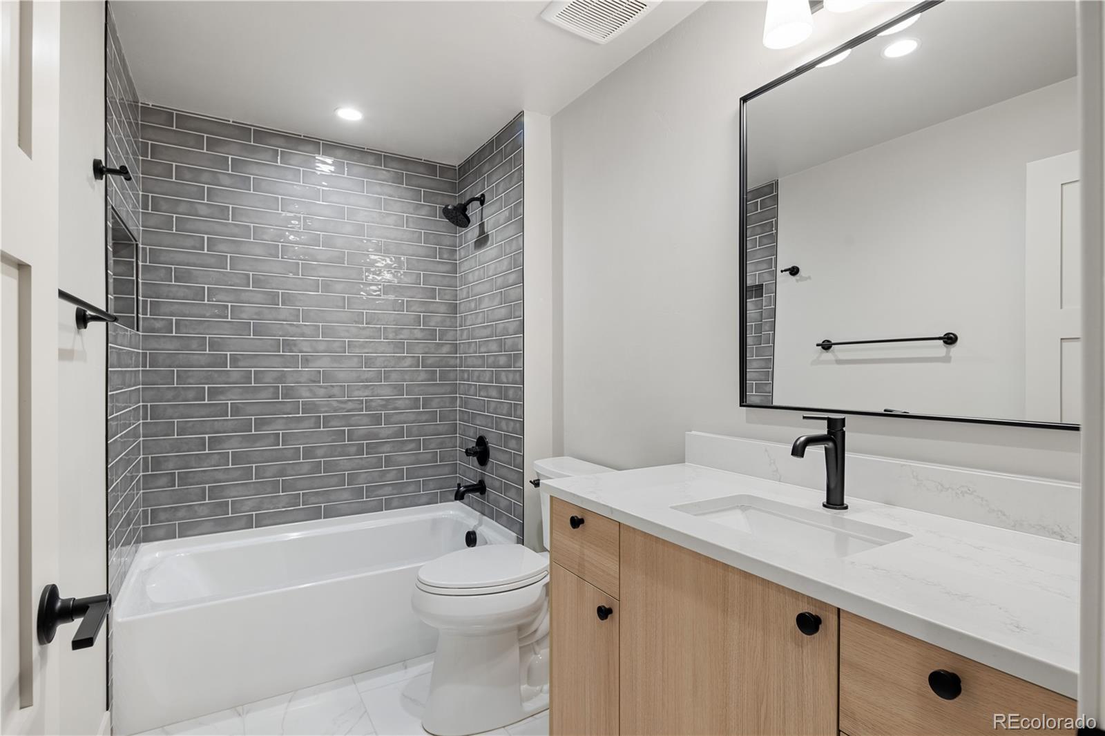 MLS Image #20 for 3311 w 20th avenue,denver, Colorado