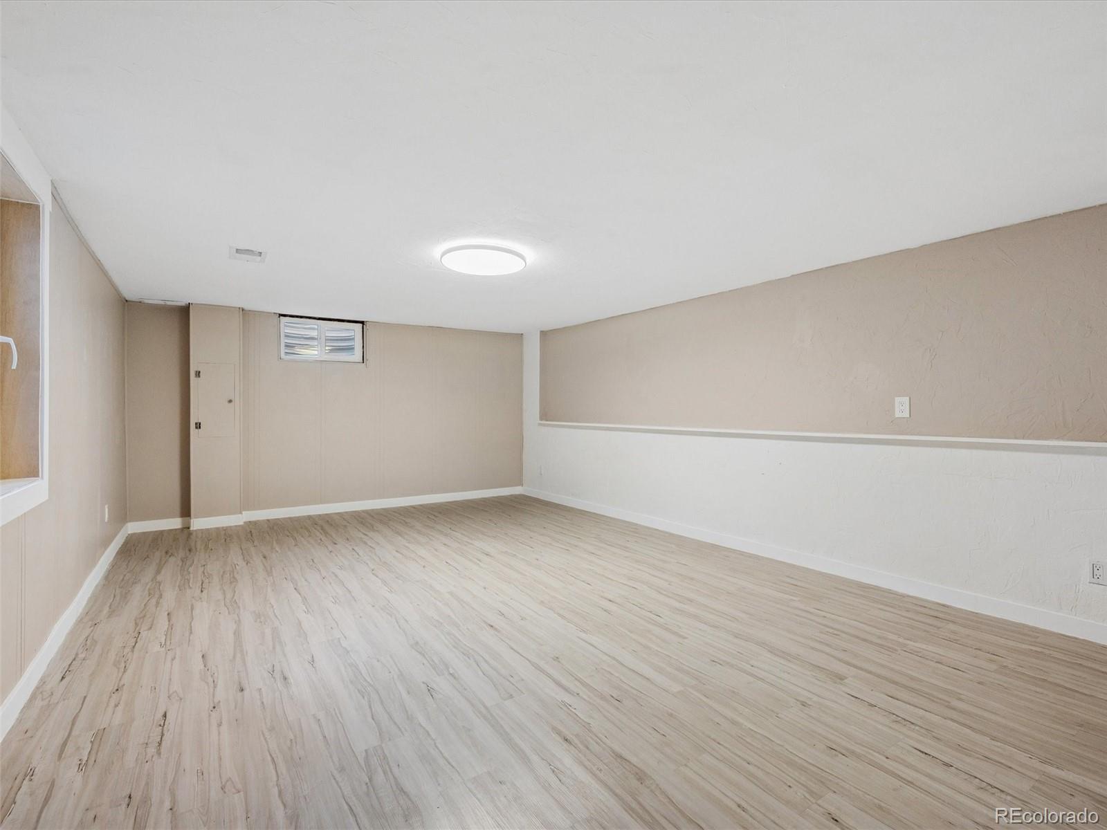 MLS Image #31 for 3278 s wabash court,denver, Colorado