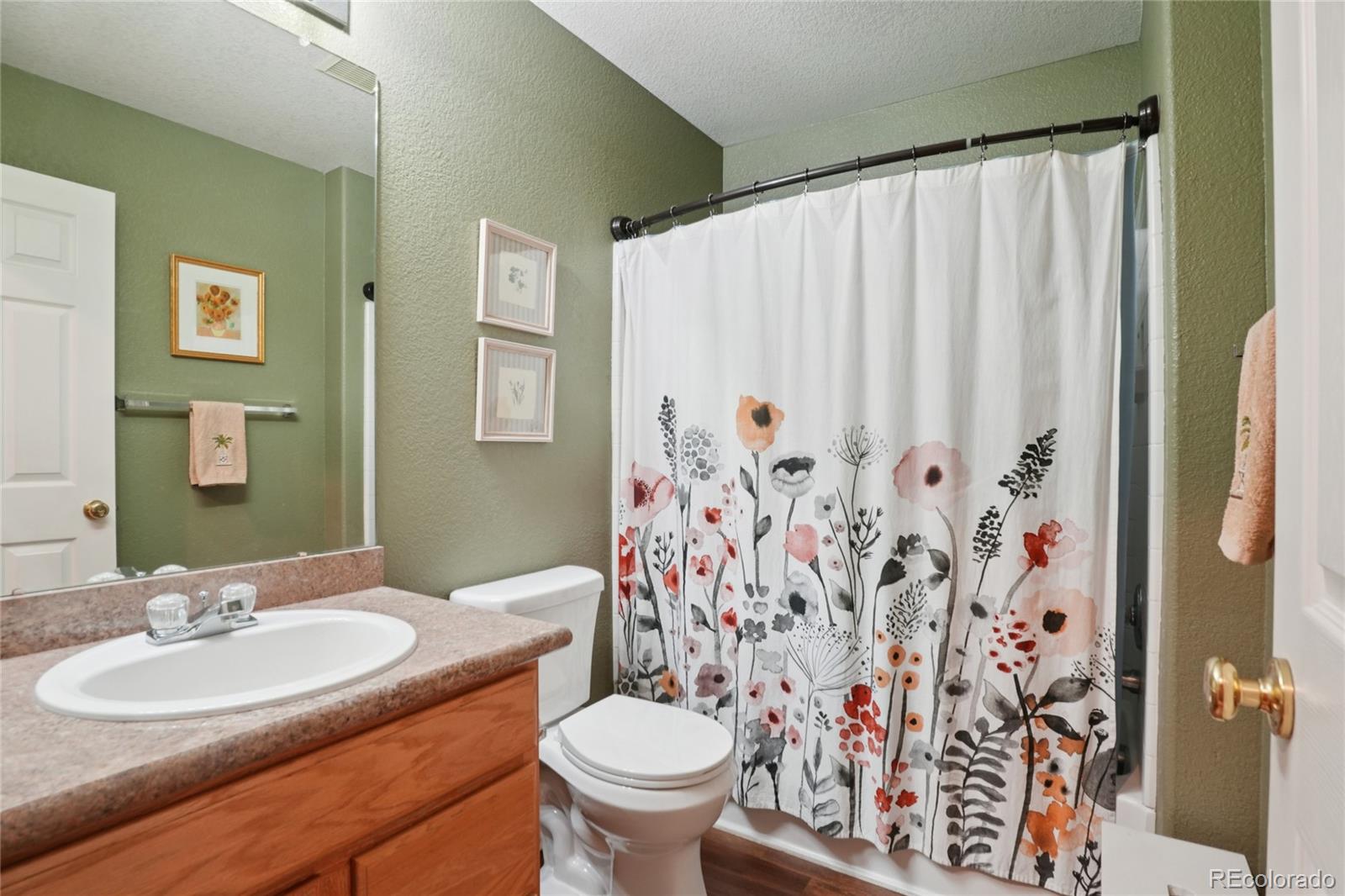 MLS Image #17 for 13871  ivy street,thornton, Colorado