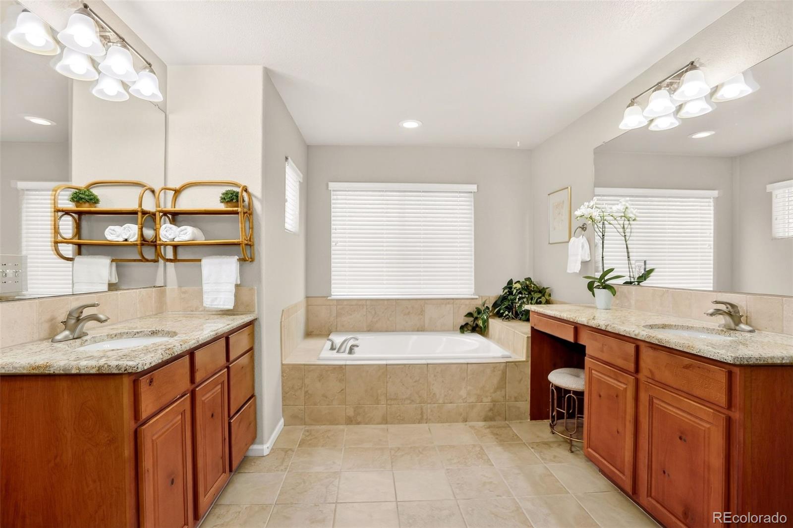 MLS Image #25 for 12231 s grass river trail,parker, Colorado