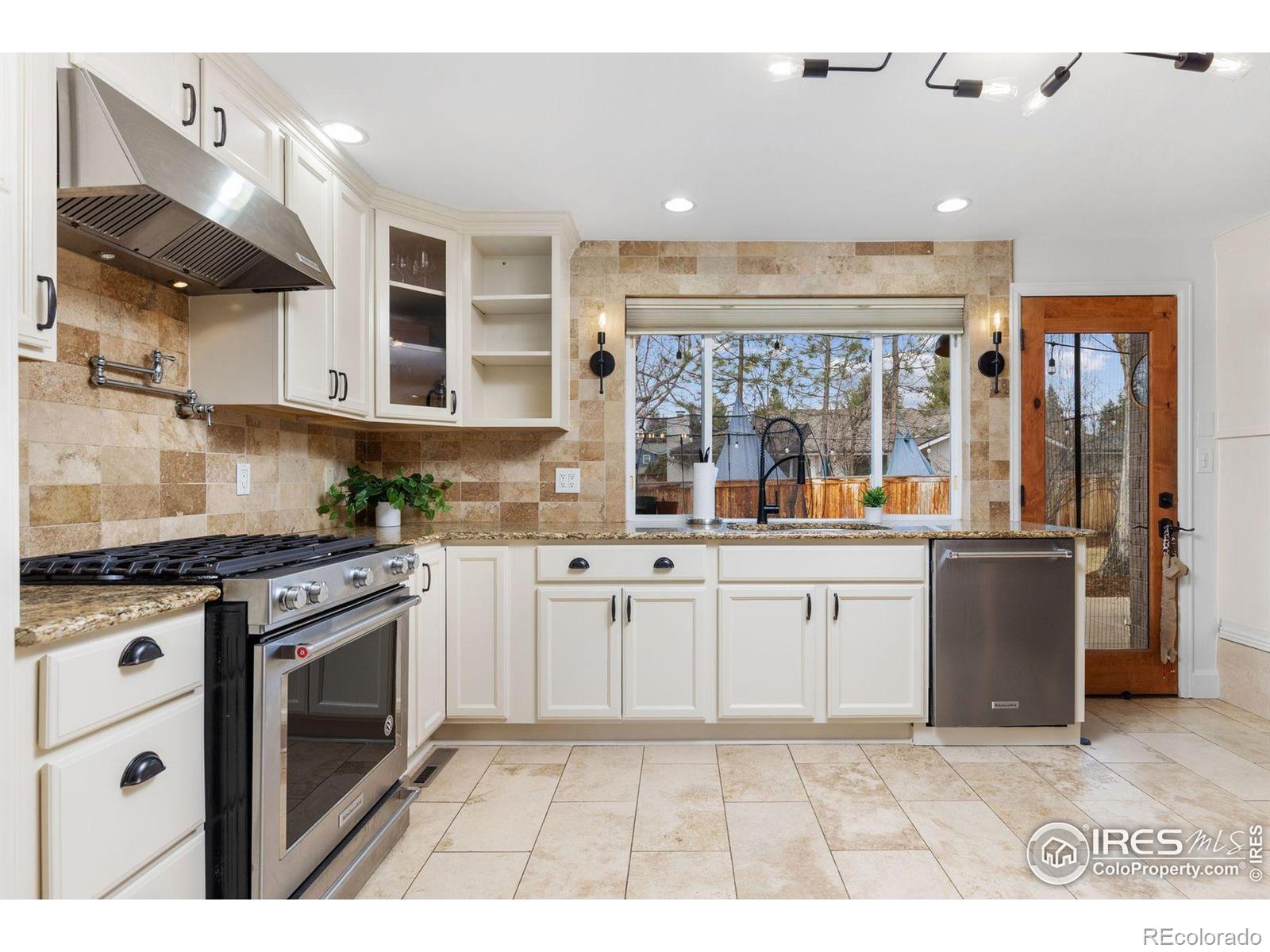 MLS Image #11 for 6915  cordwood court,boulder, Colorado