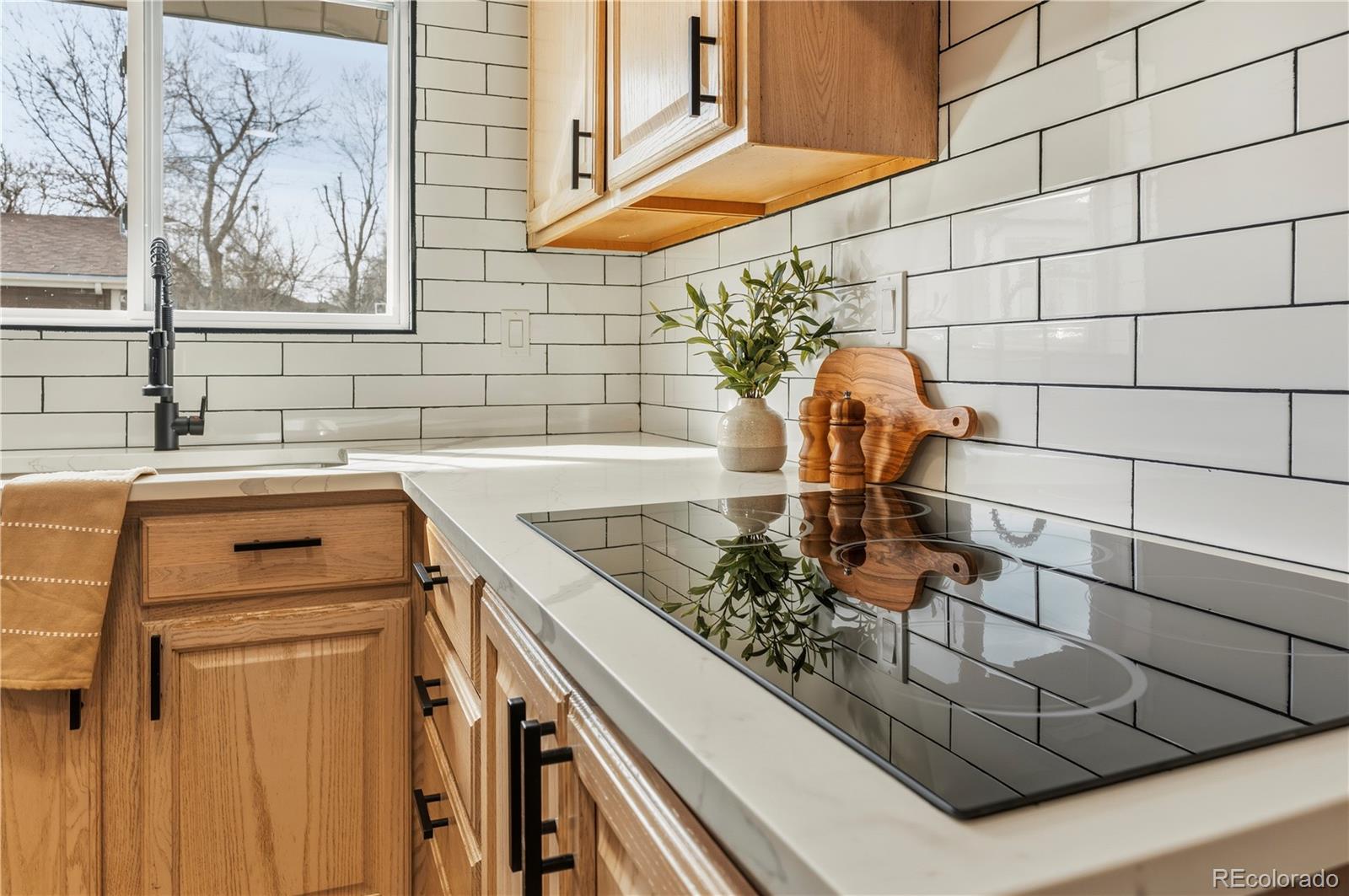 MLS Image #10 for 4450 w kentucky avenue,denver, Colorado