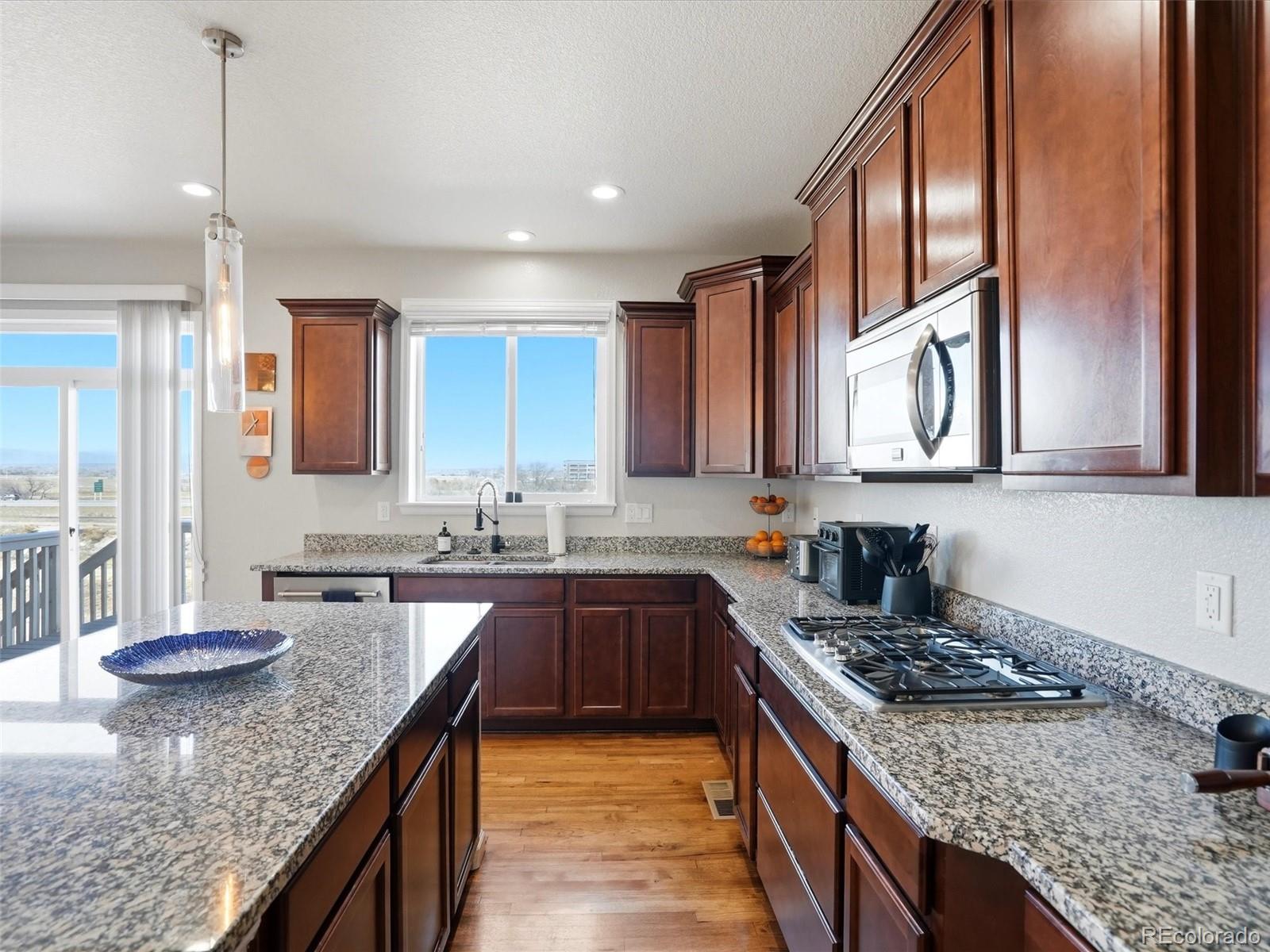MLS Image #20 for 15461  village circle,commerce city, Colorado