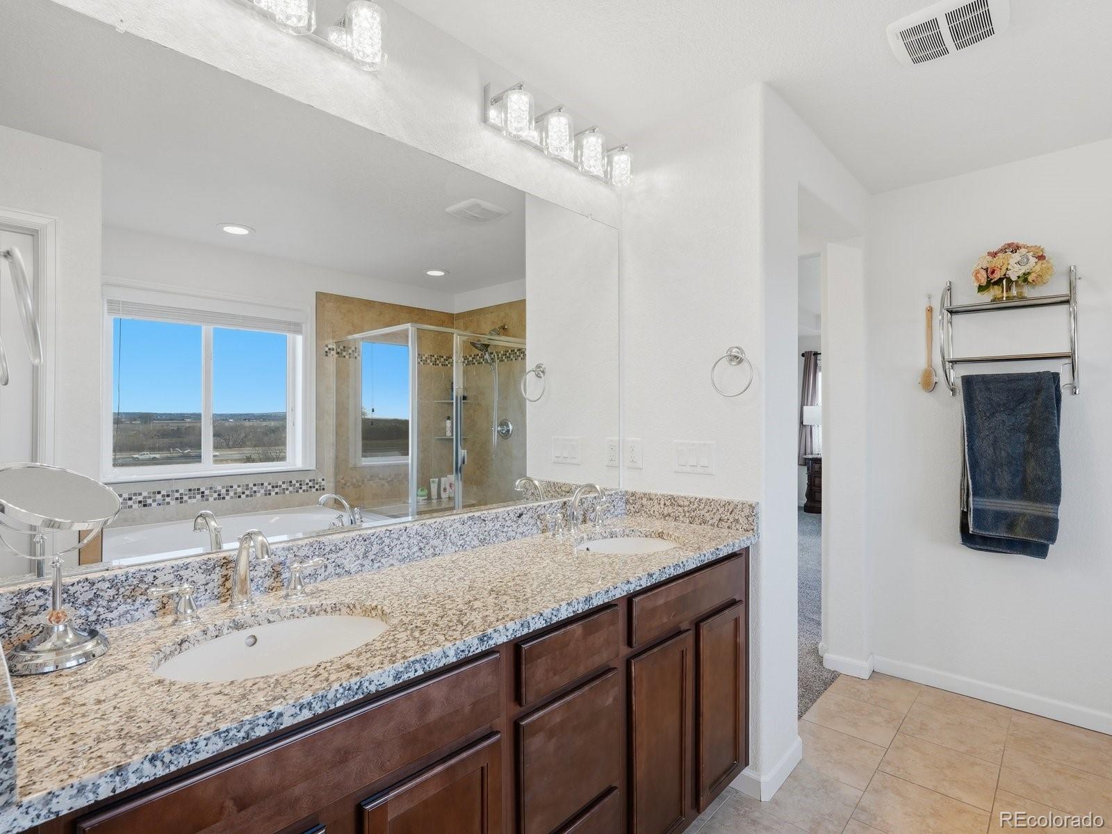 MLS Image #33 for 15461  village circle,commerce city, Colorado