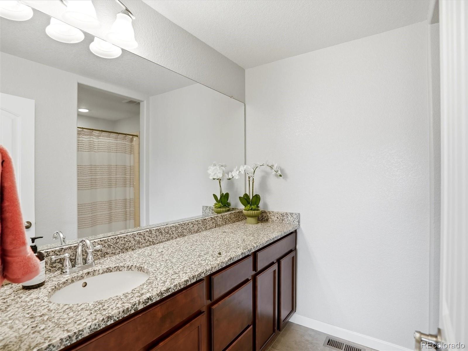 MLS Image #35 for 15461  village circle,commerce city, Colorado
