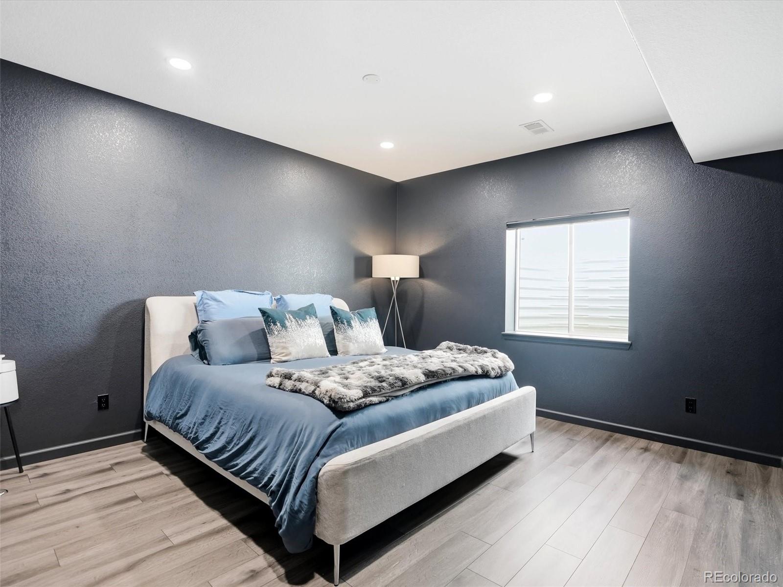 MLS Image #41 for 15461  village circle,commerce city, Colorado