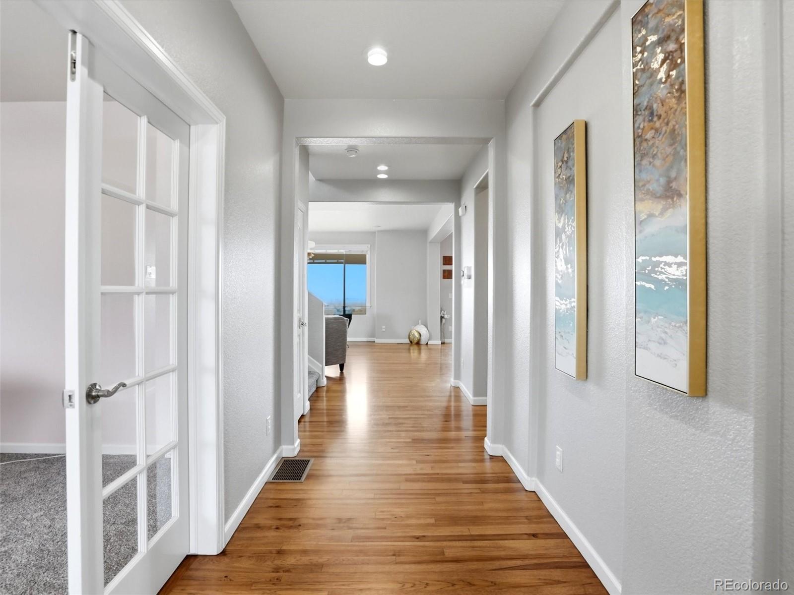 MLS Image #6 for 15461  village circle,commerce city, Colorado