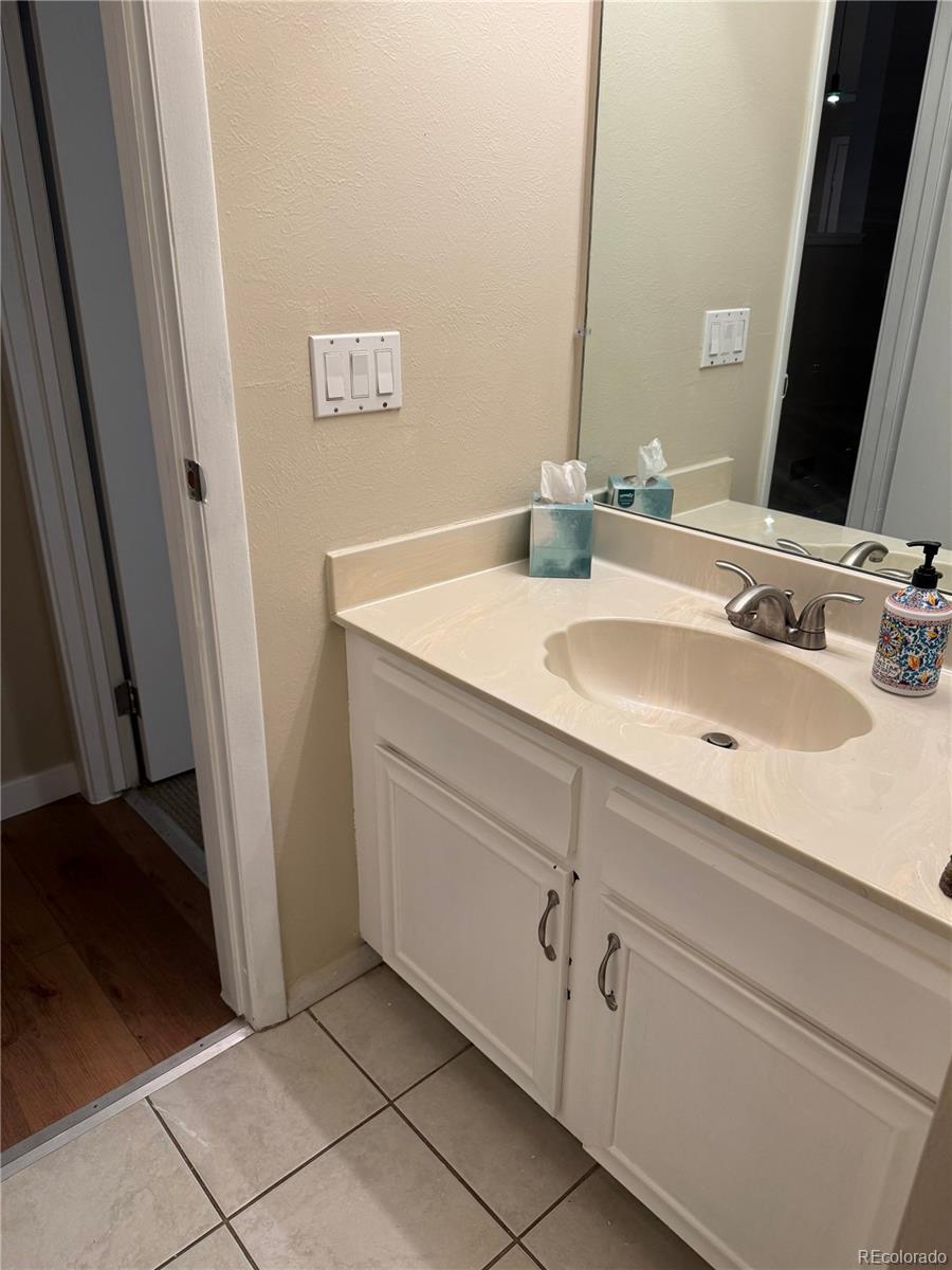 MLS Image #21 for 2448 s victor street,aurora, Colorado
