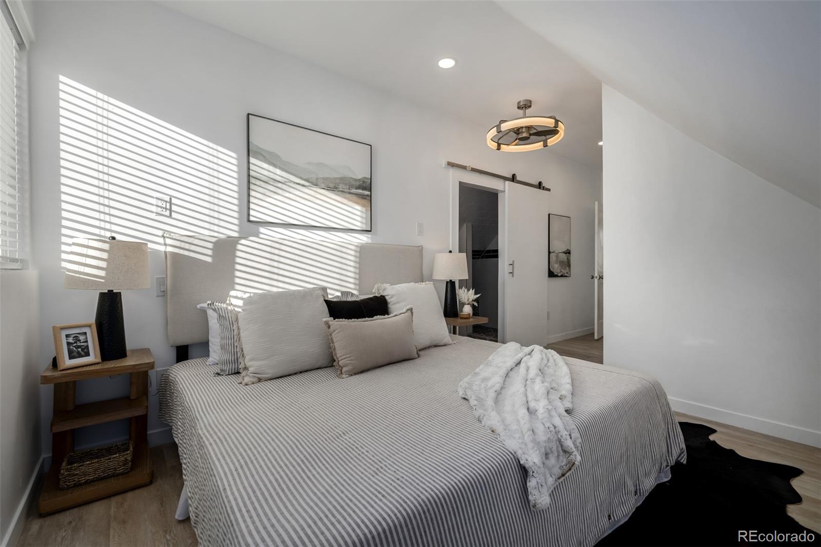 MLS Image #23 for 555 s logan street,denver, Colorado
