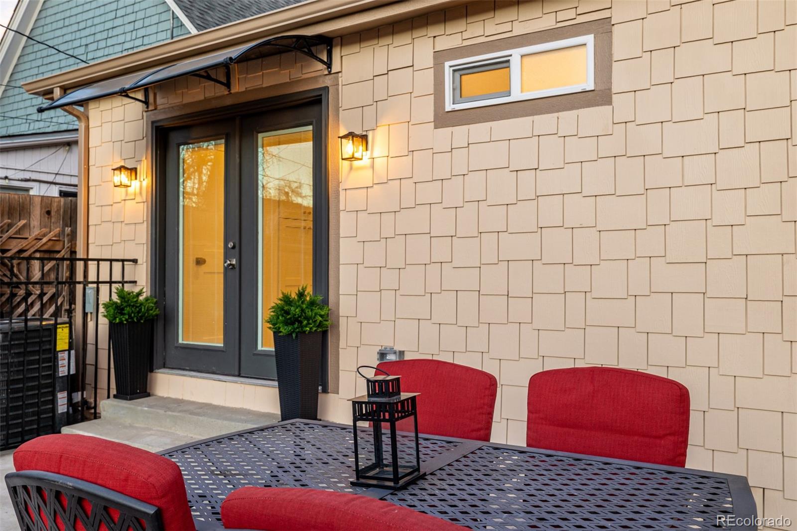 MLS Image #44 for 555 s logan street,denver, Colorado