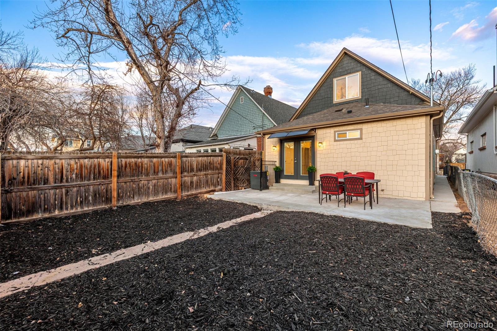 MLS Image #46 for 555 s logan street,denver, Colorado