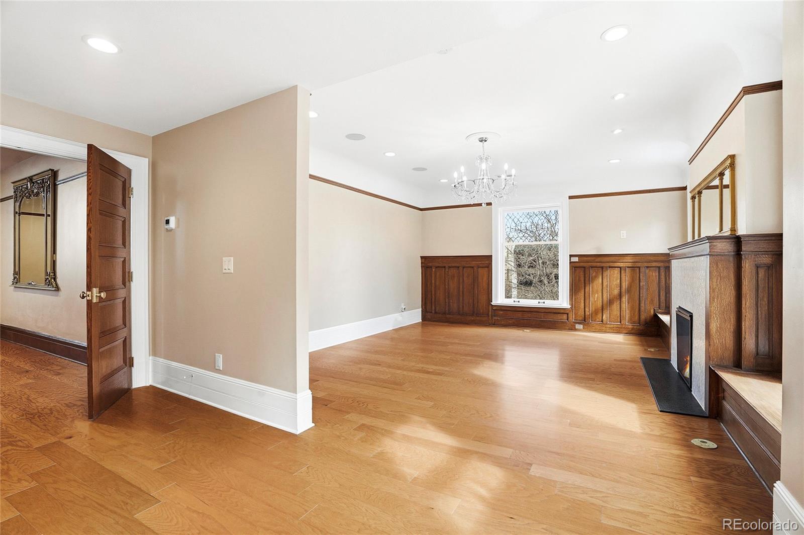 MLS Image #19 for 965 n pennsylvania street,denver, Colorado