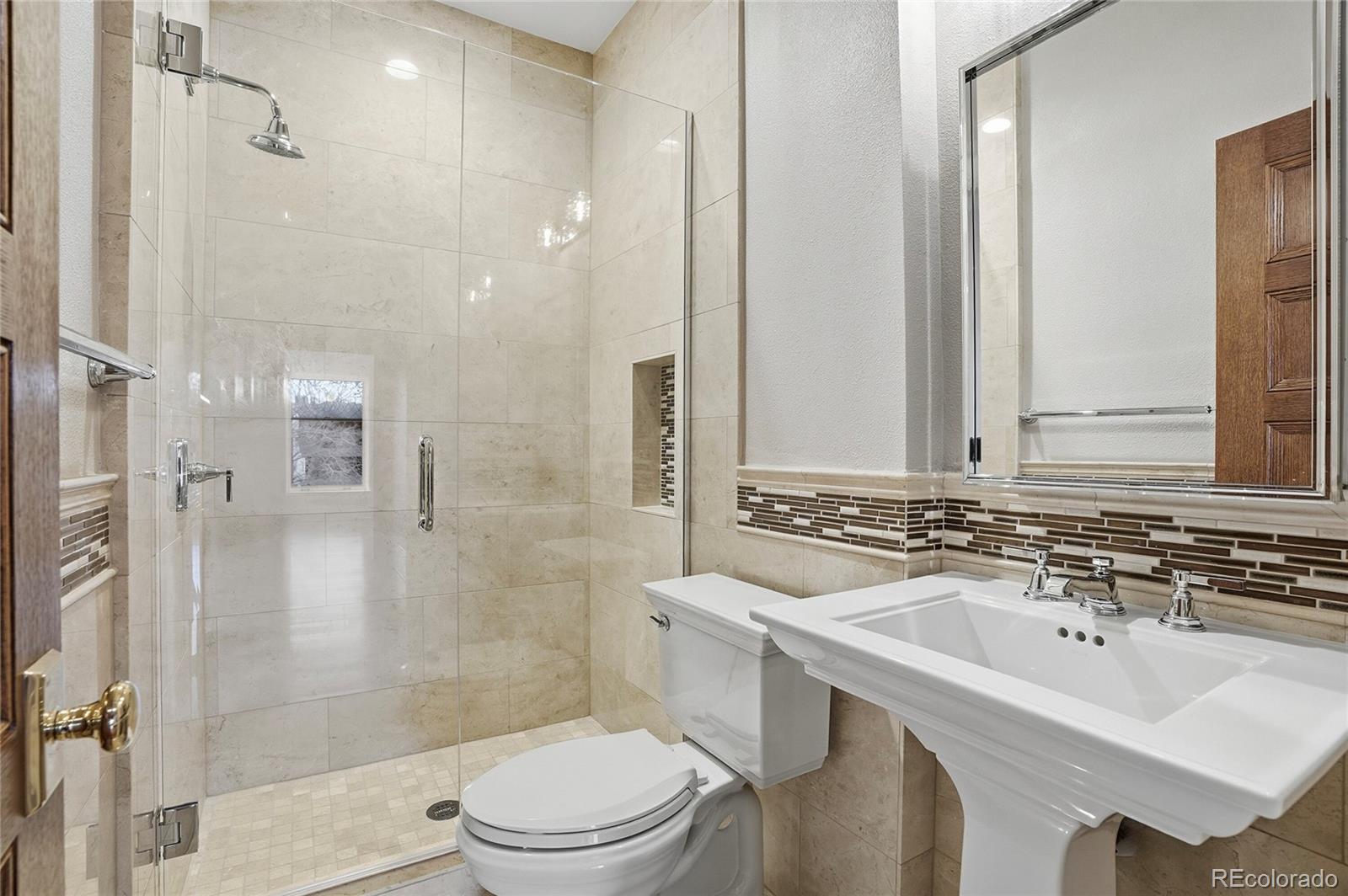 MLS Image #24 for 965 n pennsylvania street,denver, Colorado