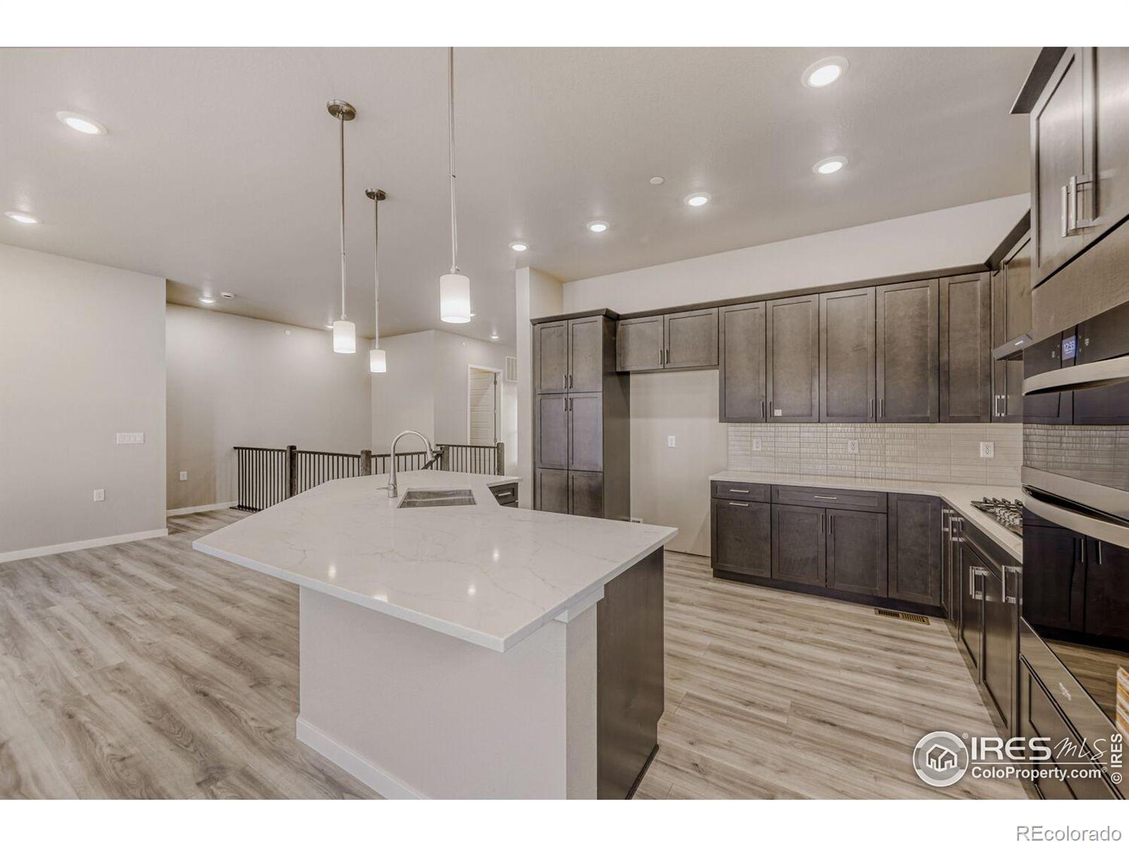 MLS Image #12 for 931 w 128th place,westminster, Colorado