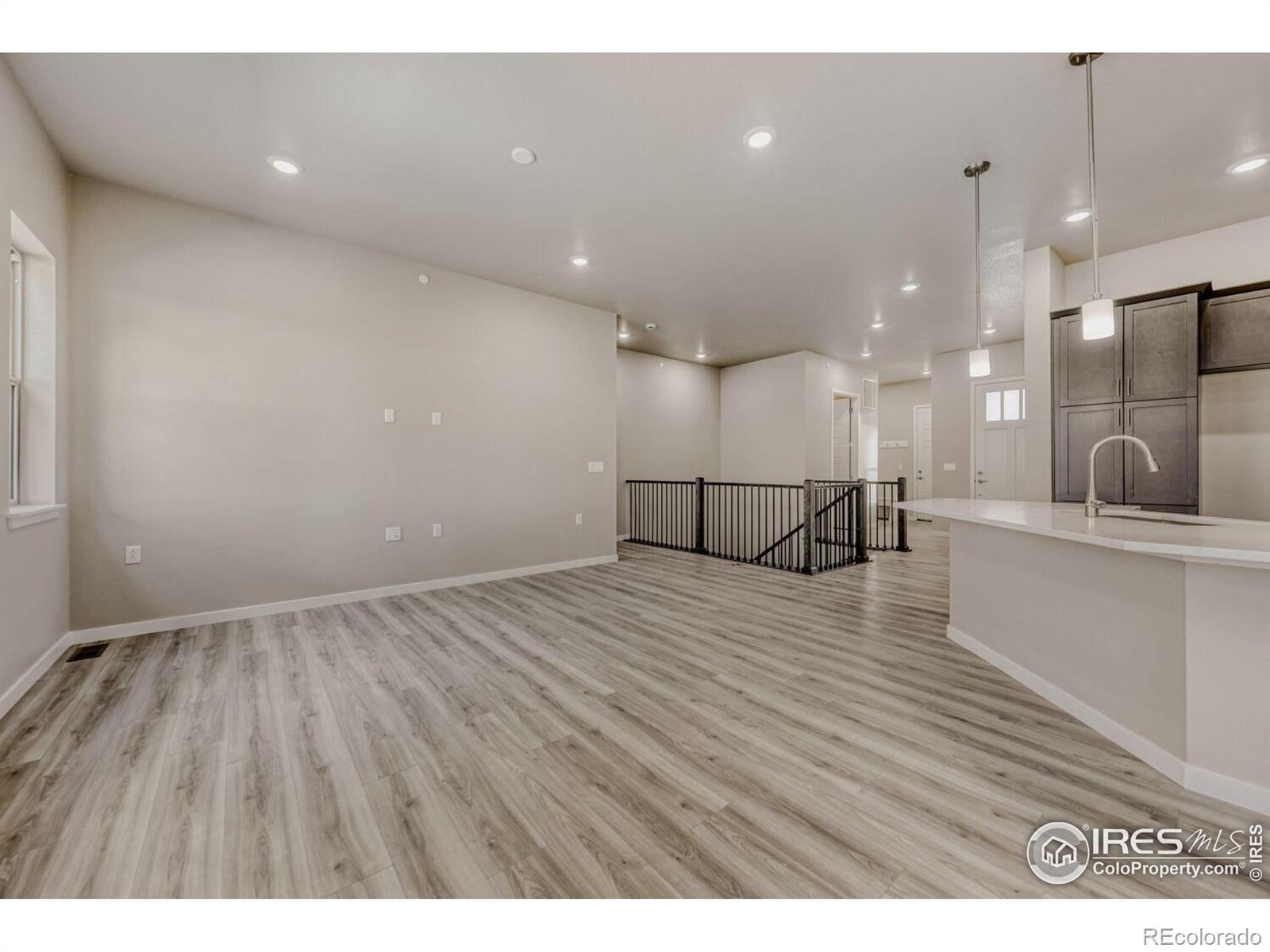 MLS Image #7 for 931 w 128th place,westminster, Colorado
