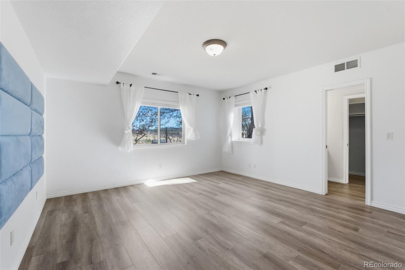 MLS Image #36 for 4126  mohawk drive,larkspur, Colorado