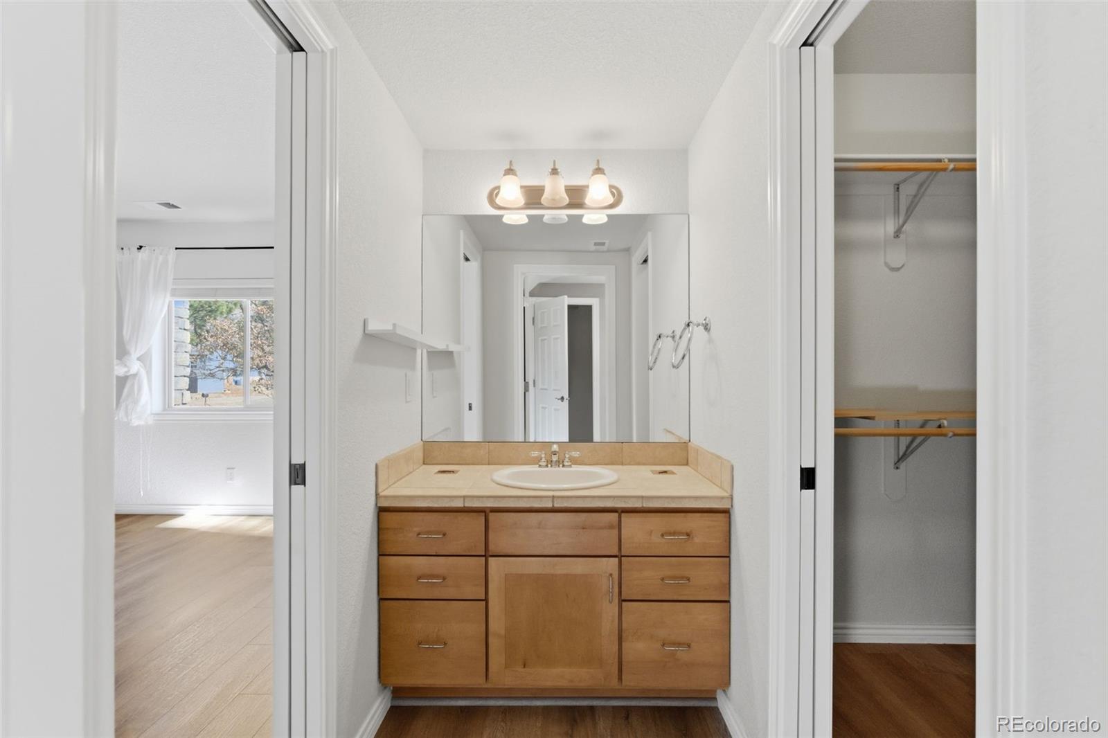 MLS Image #39 for 4126  mohawk drive,larkspur, Colorado