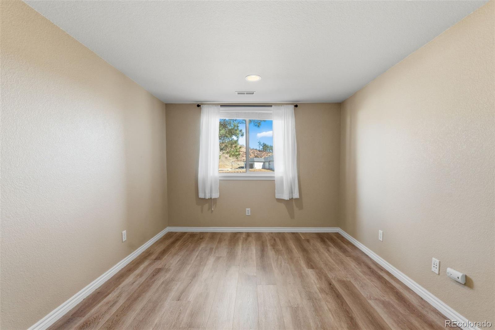 MLS Image #45 for 4126  mohawk drive,larkspur, Colorado