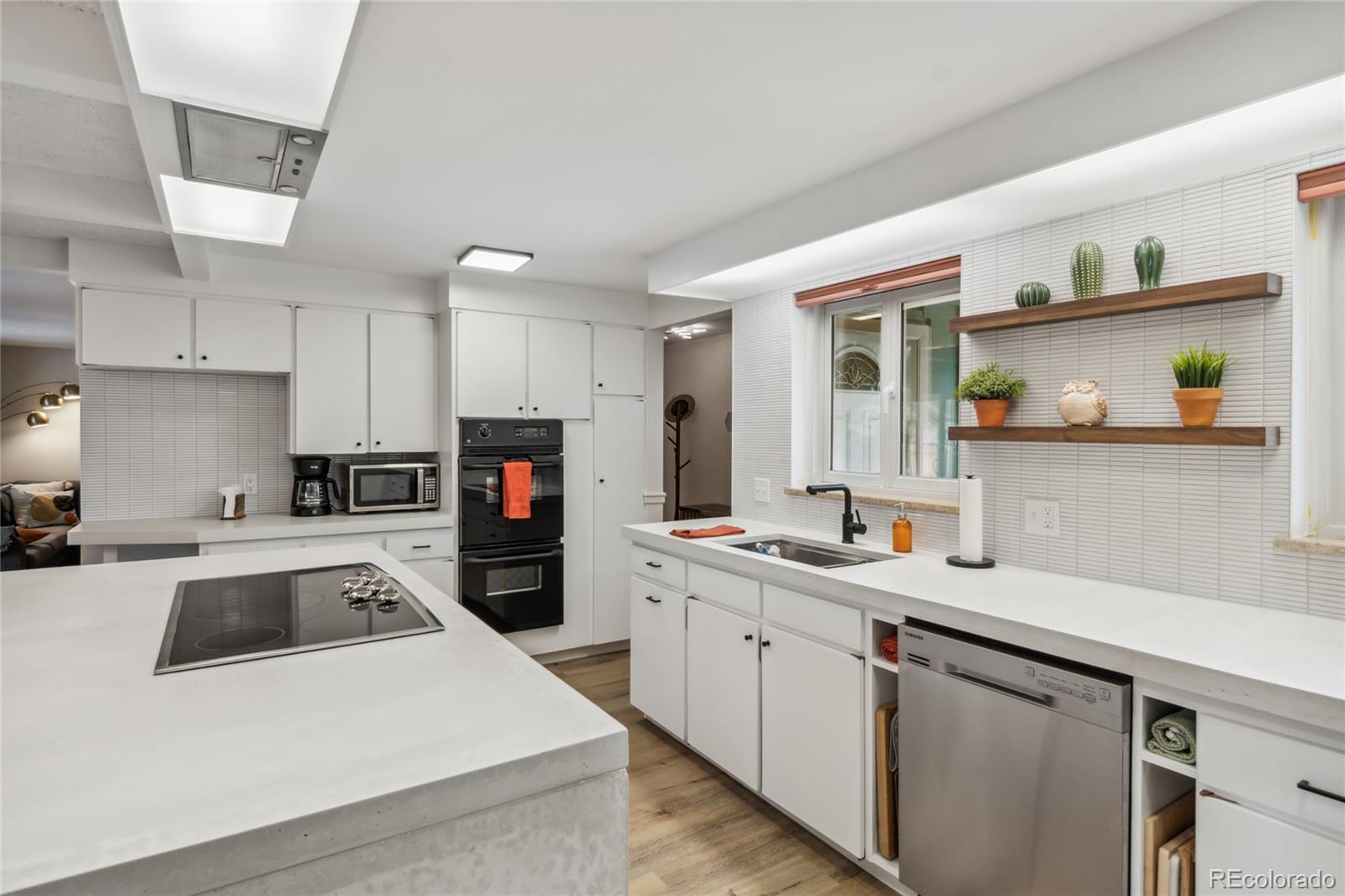 MLS Image #2 for 330 s pierce street,lakewood, Colorado