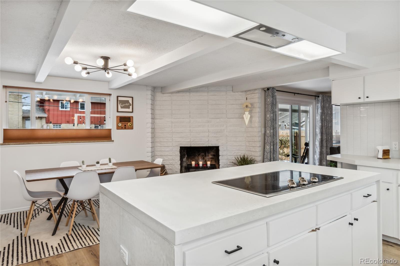 MLS Image #4 for 330 s pierce street,lakewood, Colorado