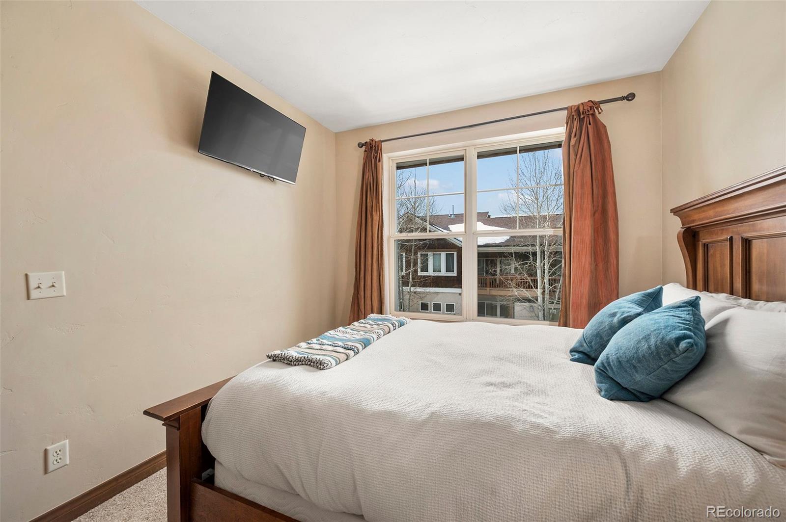 MLS Image #22 for 572  telemark court,winter park, Colorado