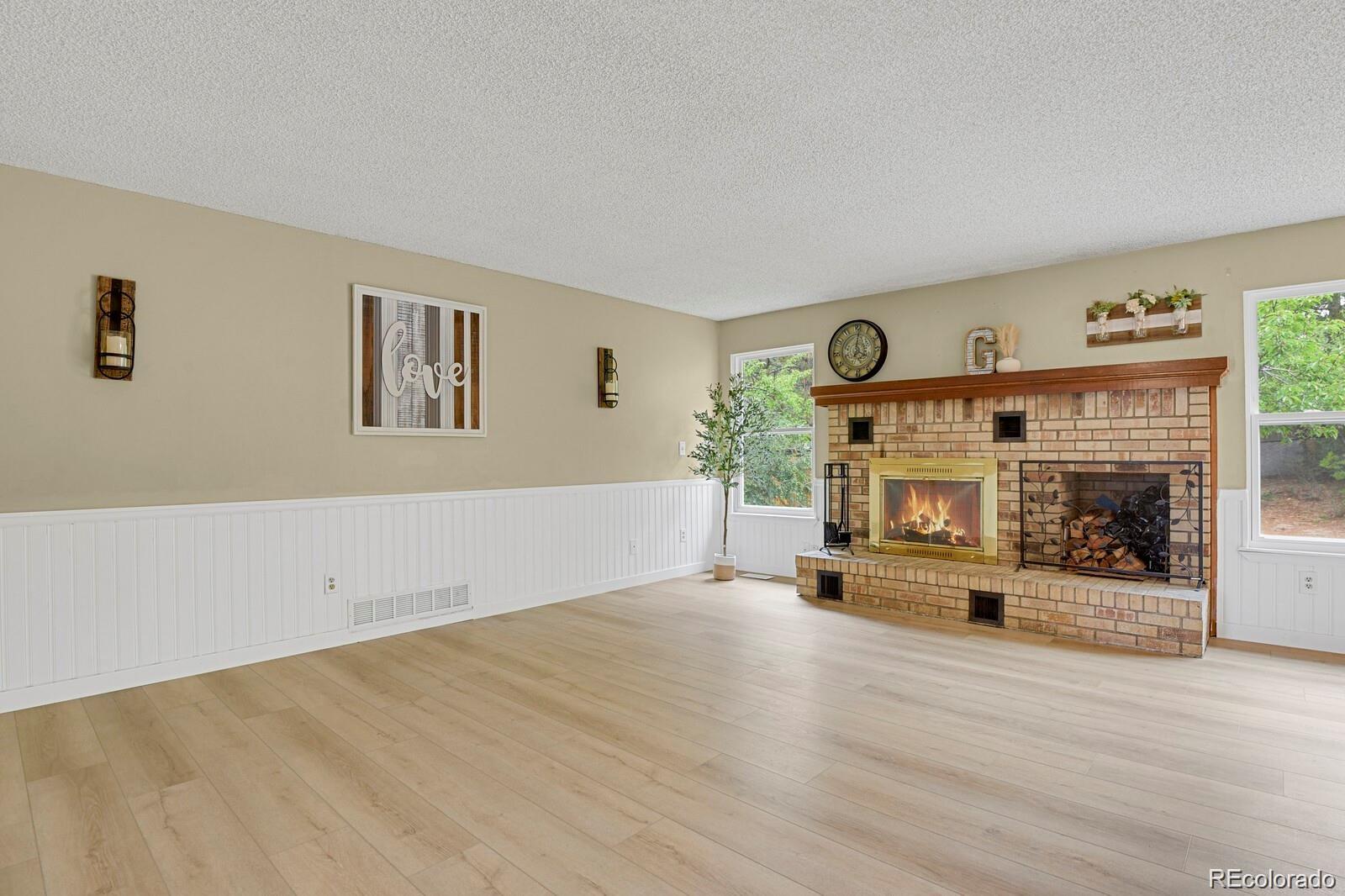 MLS Image #14 for 9749 w fairview avenue,littleton, Colorado