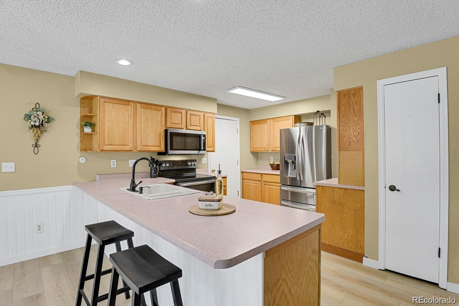 MLS Image #9 for 9749 w fairview avenue,littleton, Colorado