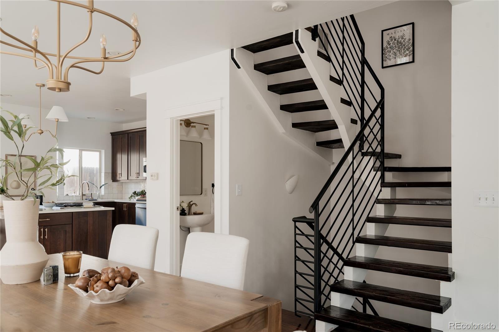 MLS Image #14 for 2603 n vine street,denver, Colorado