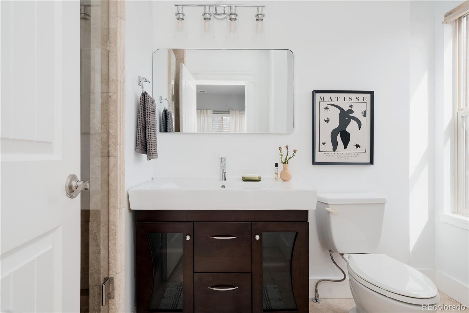MLS Image #27 for 2603 n vine street,denver, Colorado