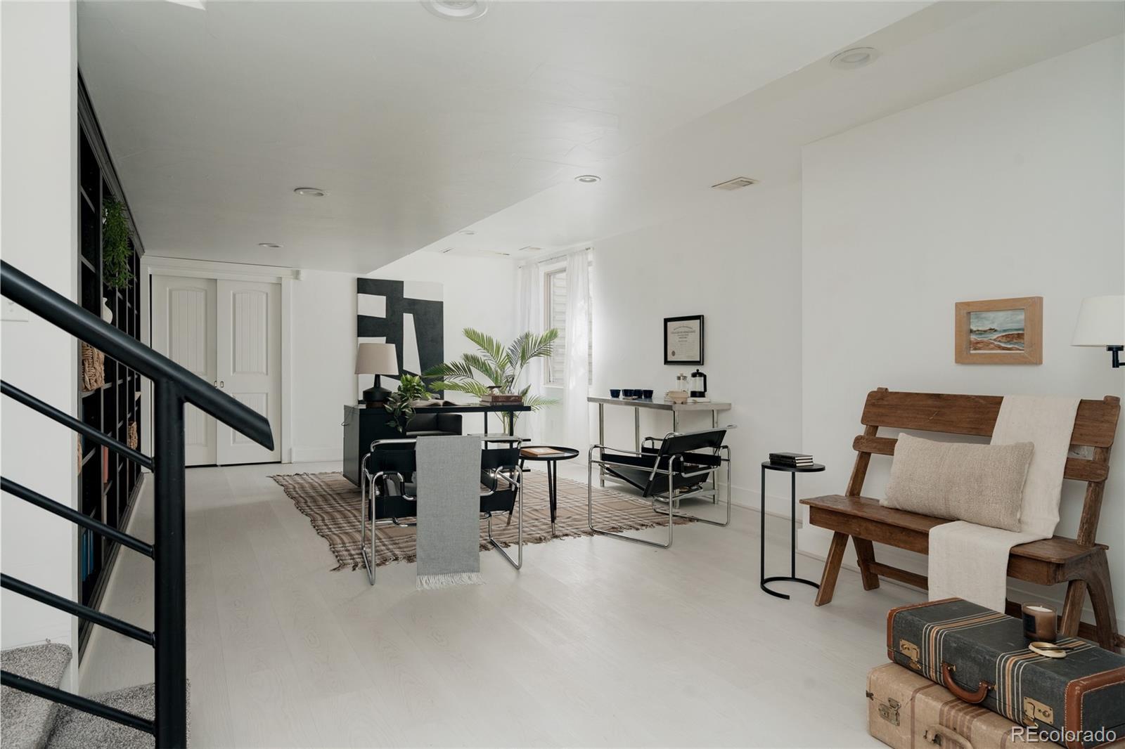 MLS Image #40 for 2603 n vine street,denver, Colorado