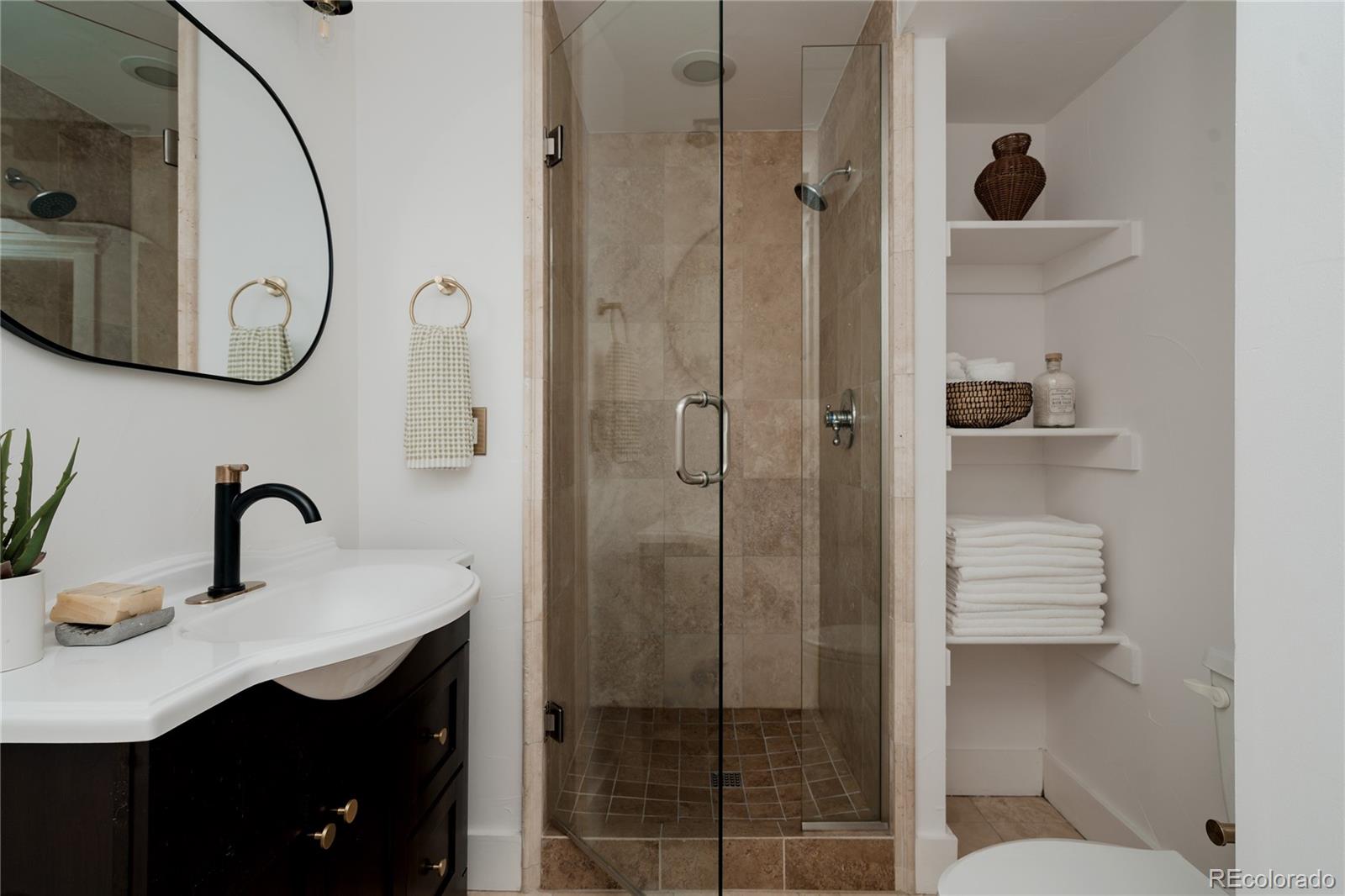 MLS Image #42 for 2603 n vine street,denver, Colorado