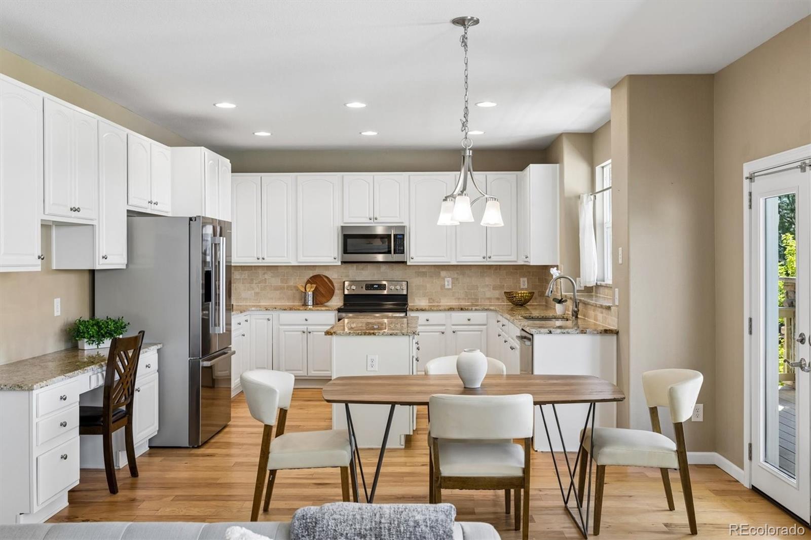 MLS Image #15 for 7004 s fultondale circle,aurora, Colorado